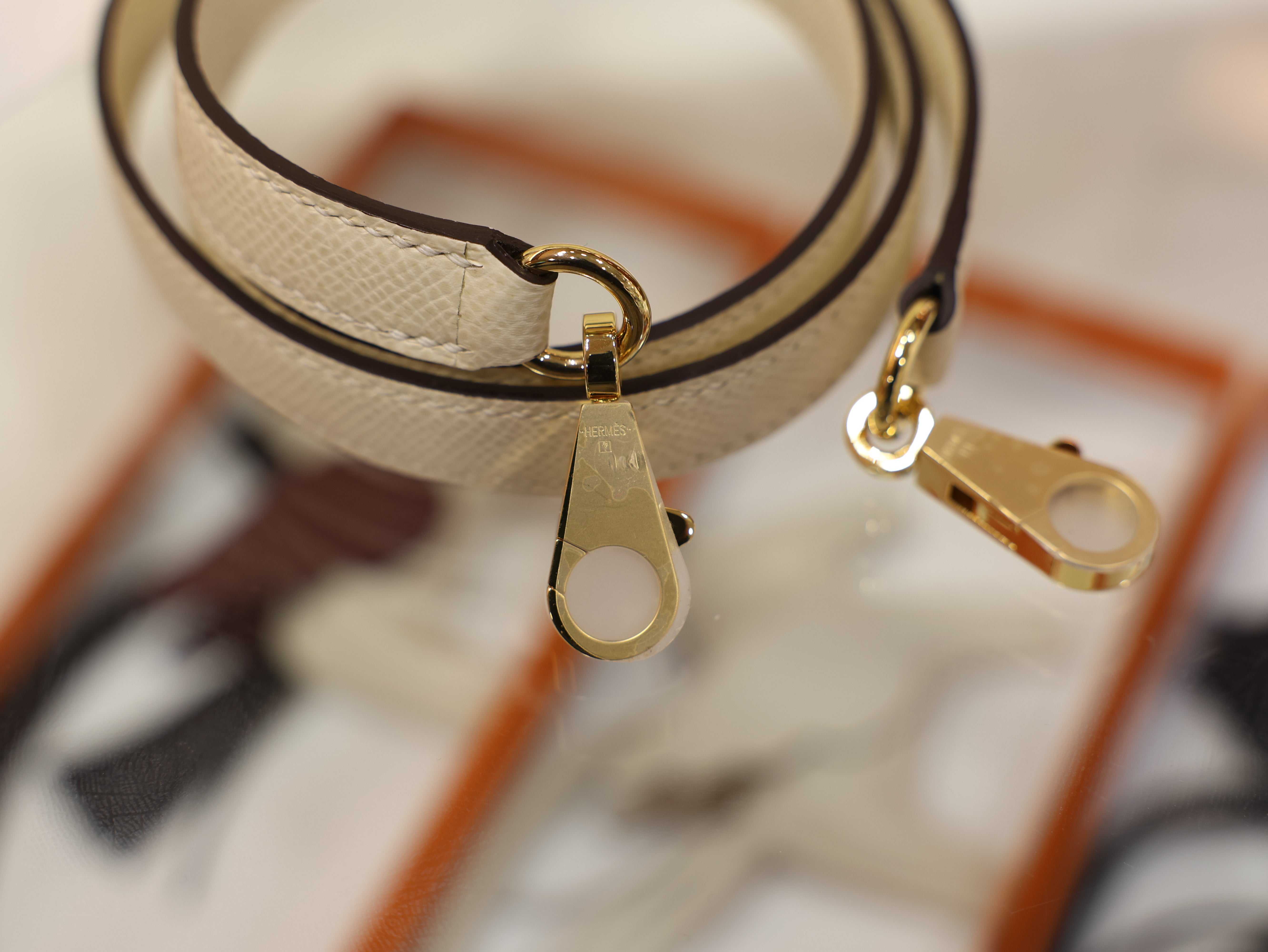 켈리 25 앱송 나타 금장