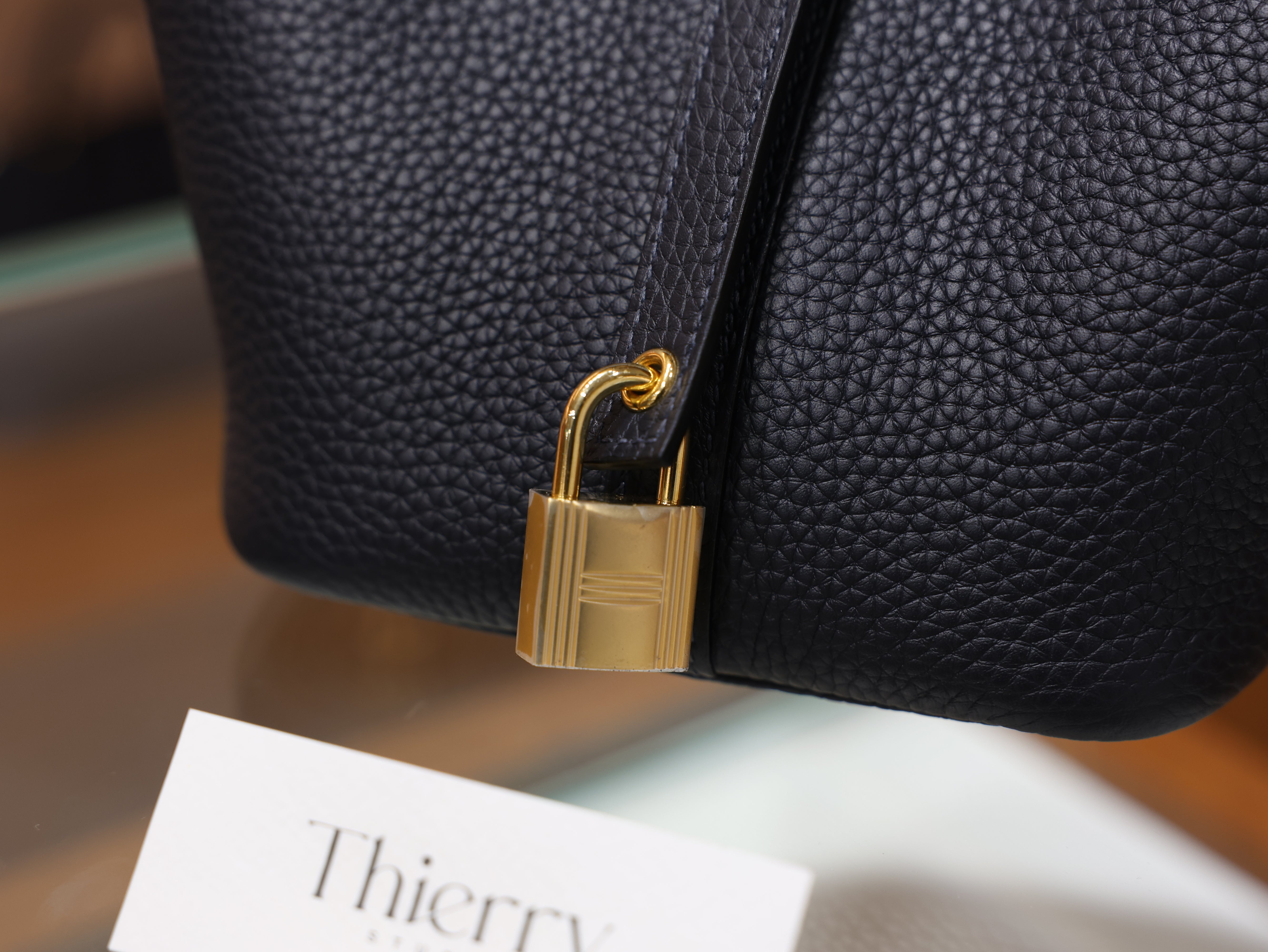 피코탄 18 끌레망스 블루뉘 금장