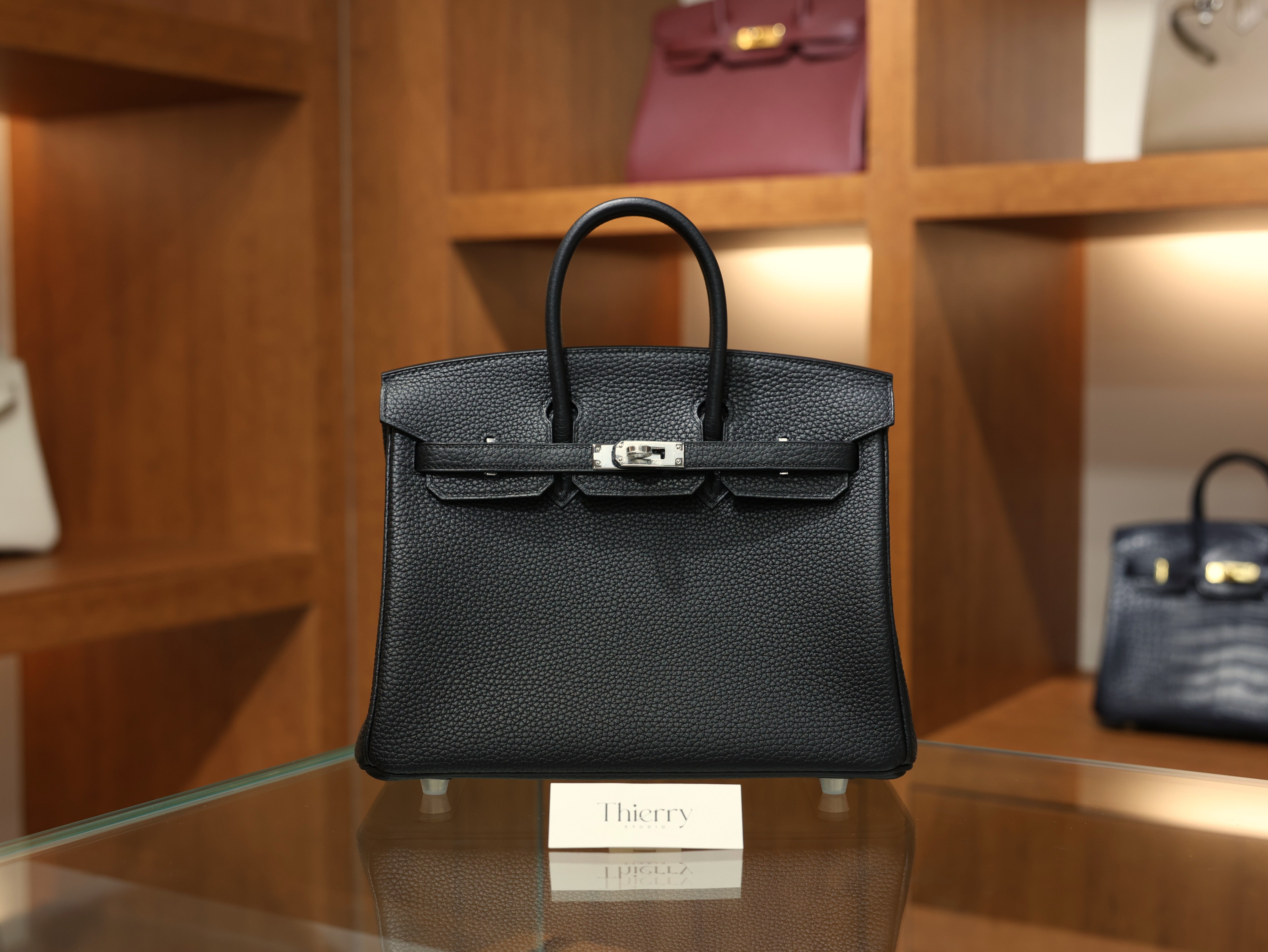 Birkin 25 clemence black PHW
