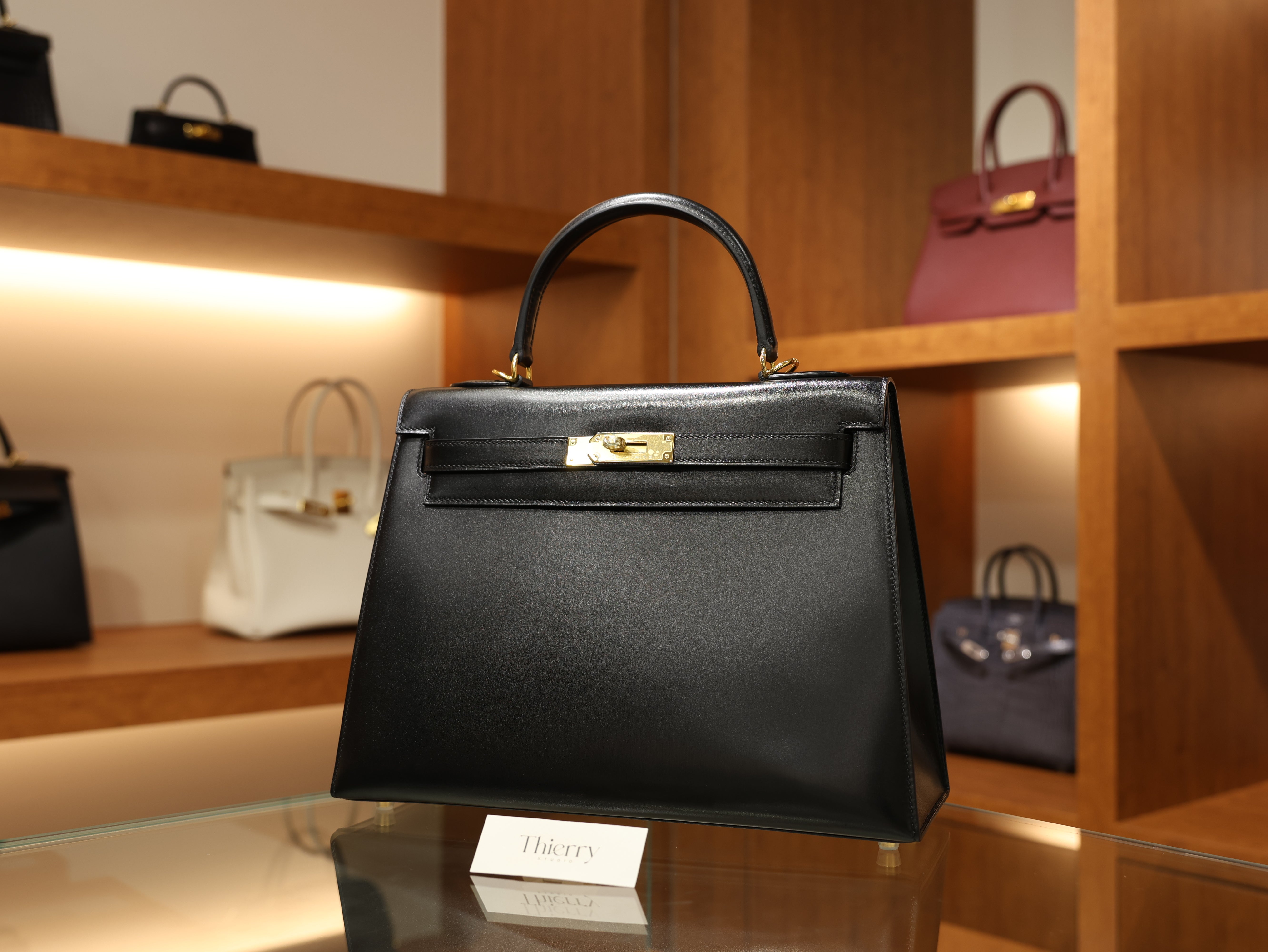 켈리 32 복스 셀리에 블랙 금장