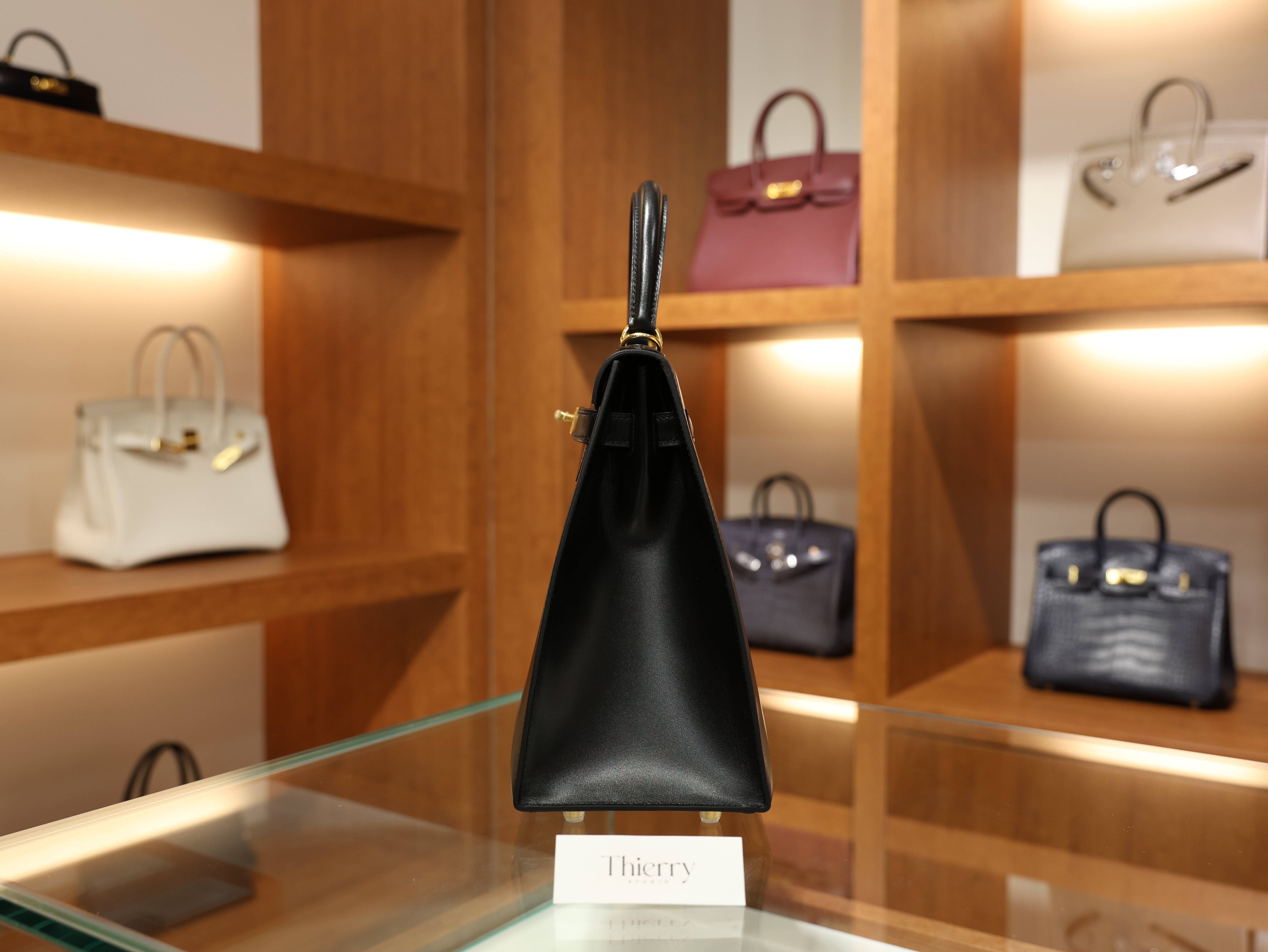 켈리 32 복스 셀리에 블랙 금장