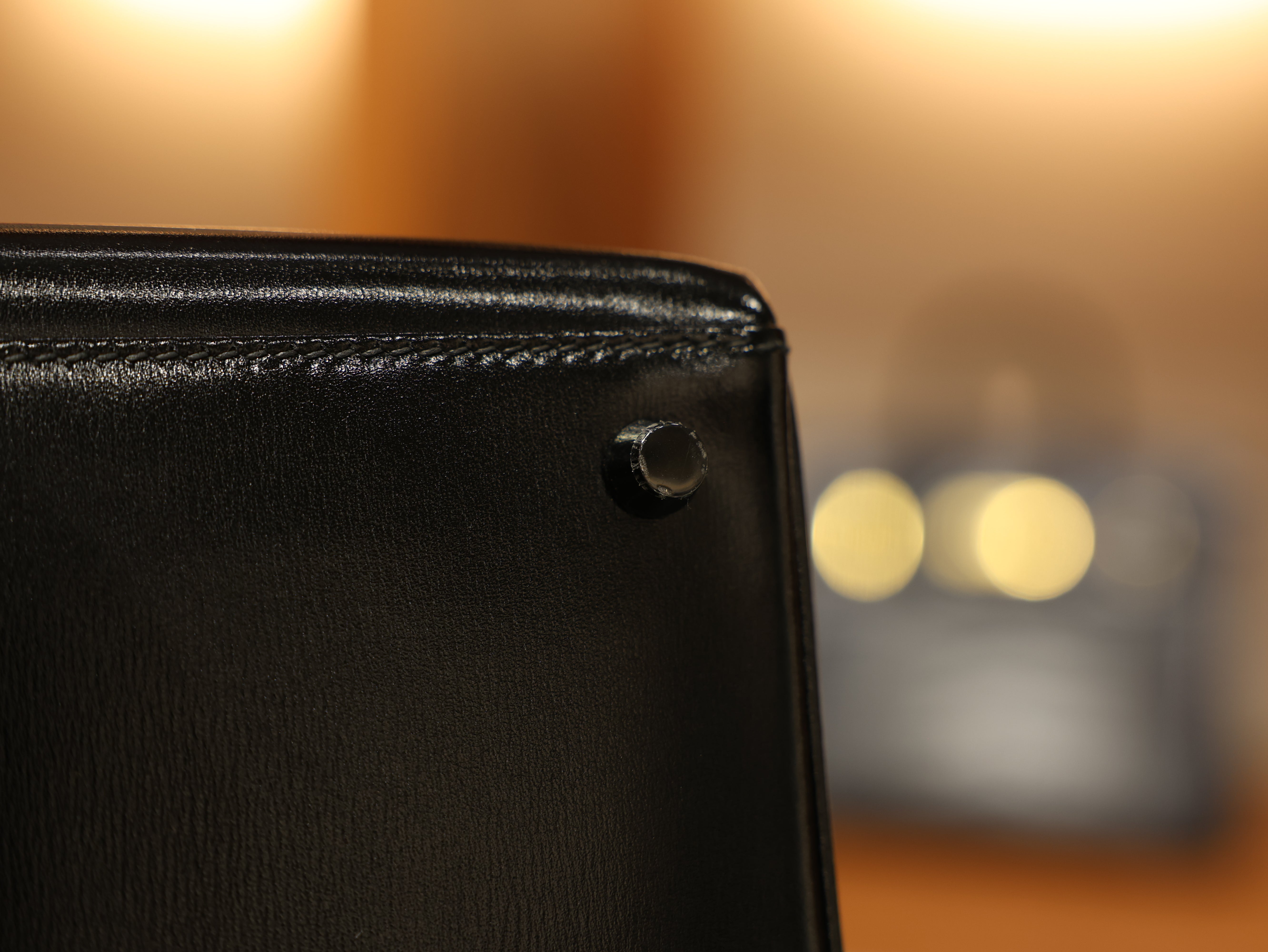 켈리 28 복스 르투르네 쏘블랙