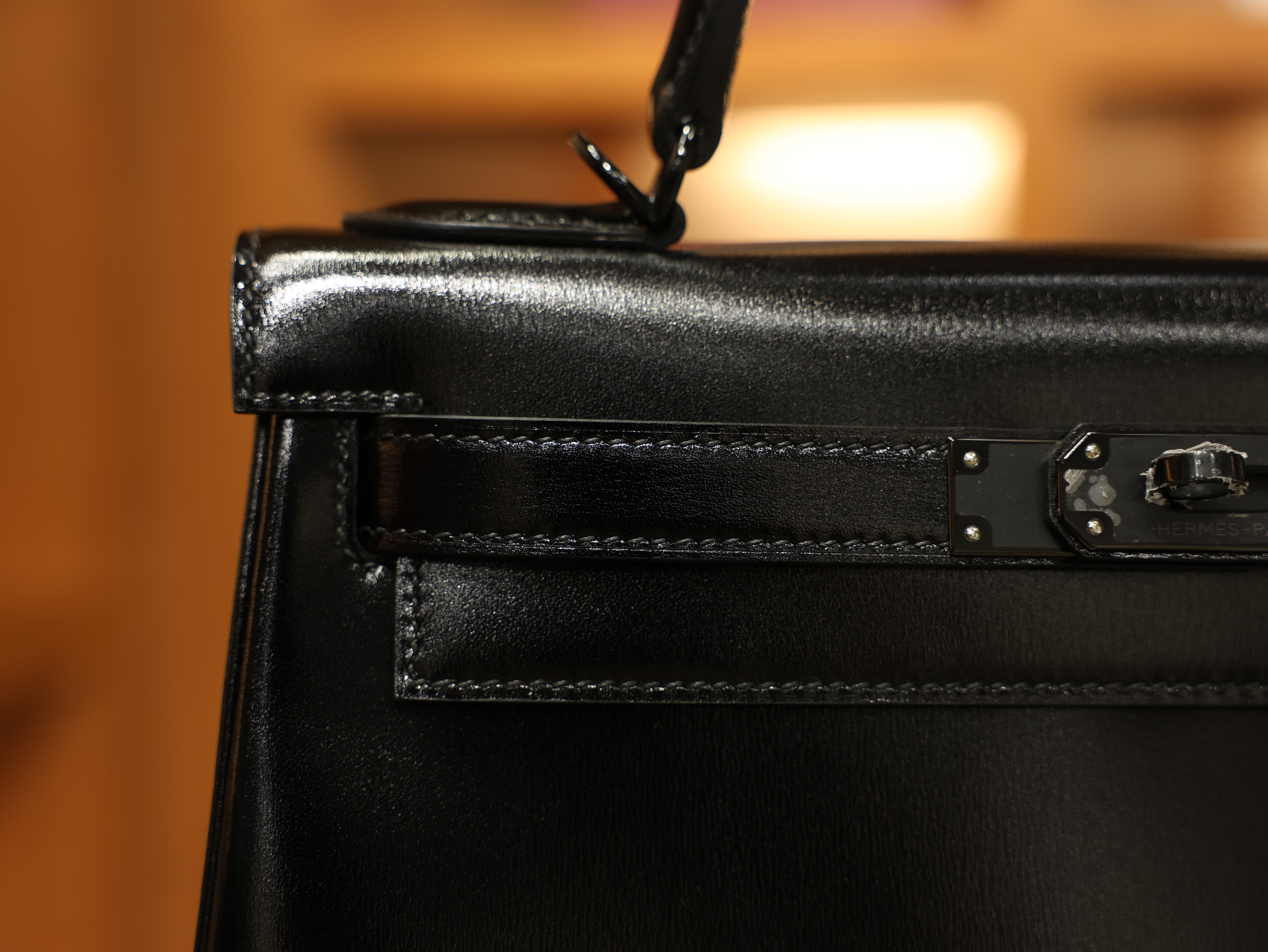 켈리 28 복스 르투르네 쏘블랙