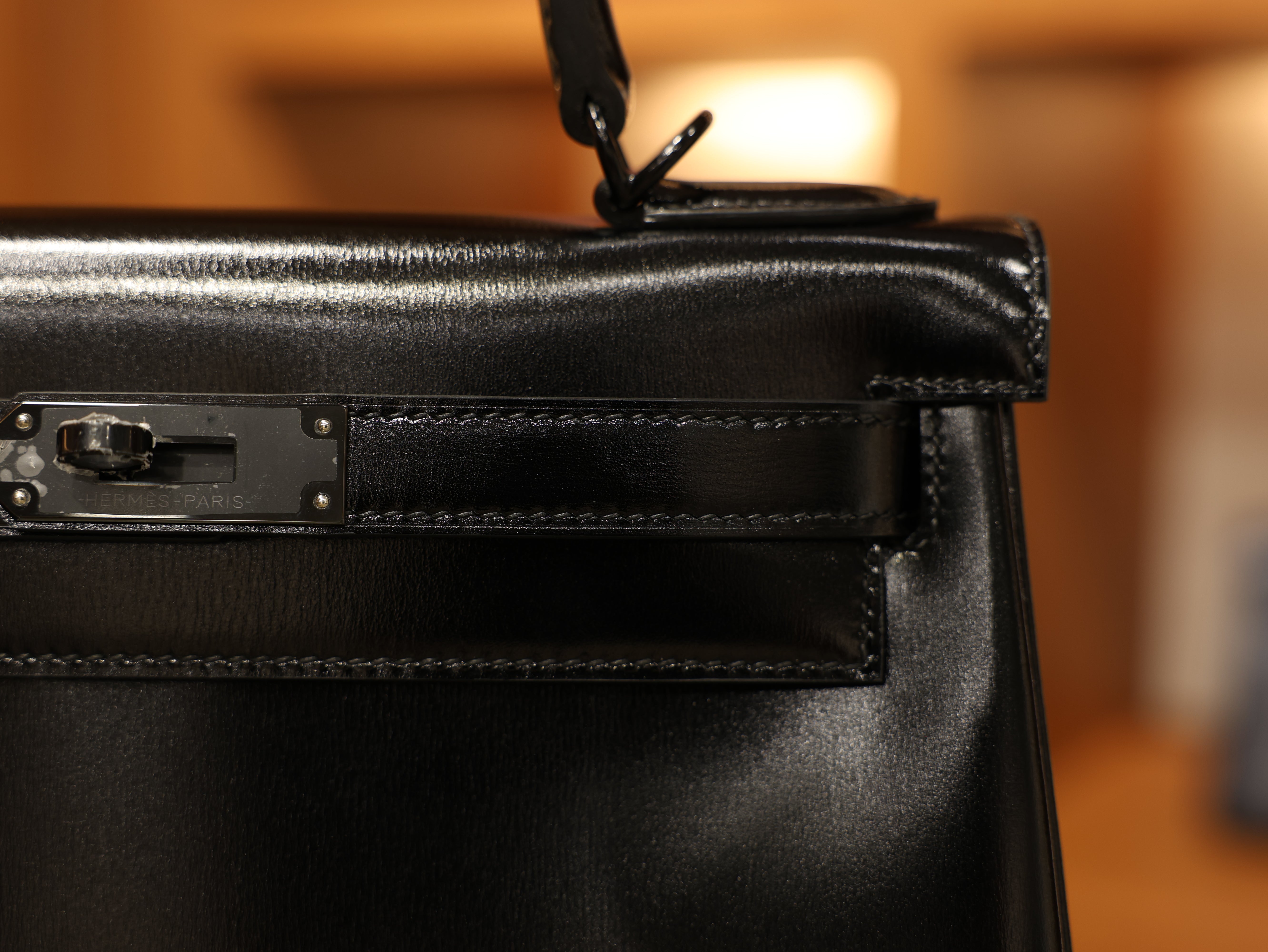 켈리 28 복스 르투르네 쏘블랙