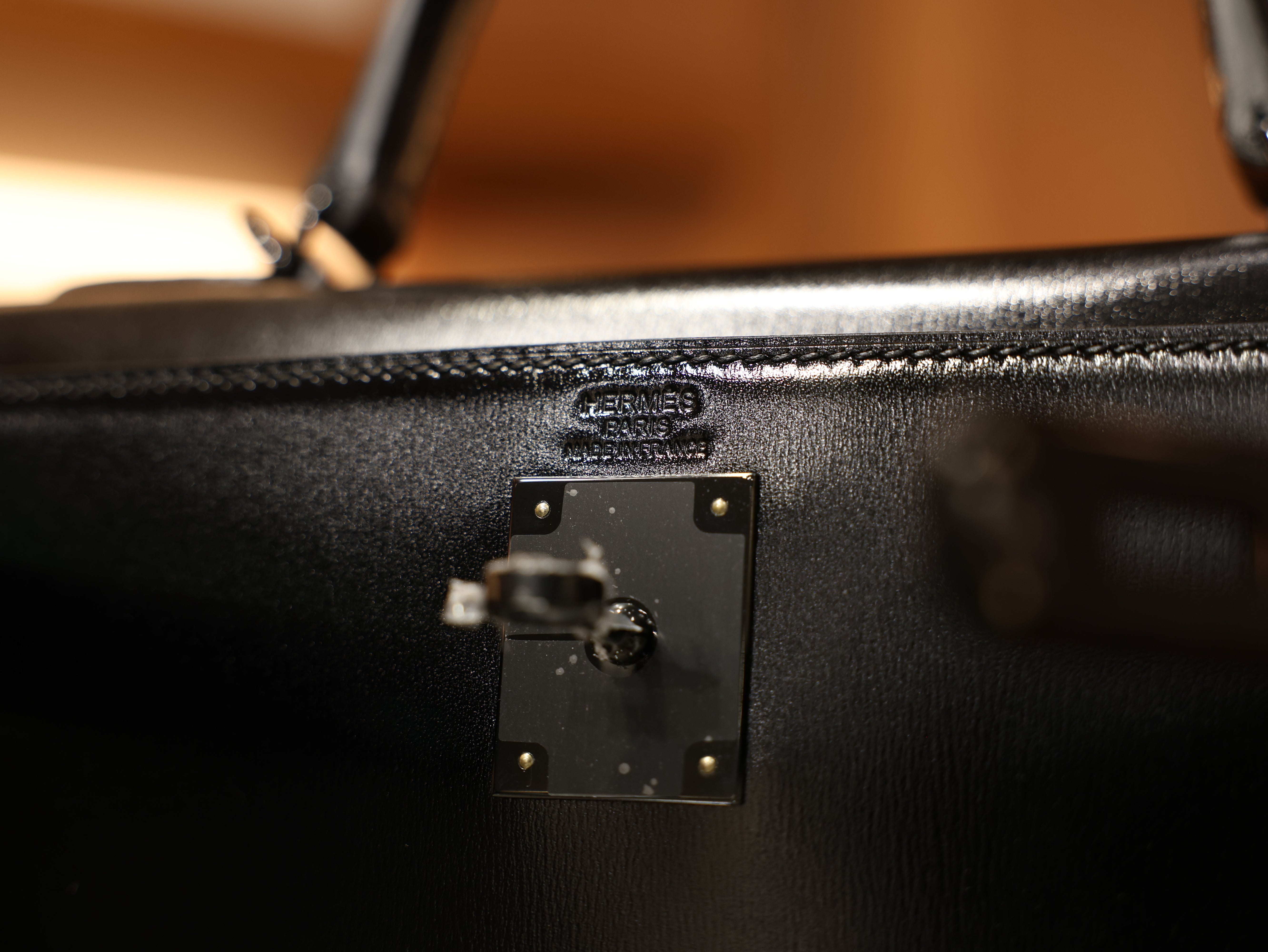 켈리 28 복스 르투르네 쏘블랙