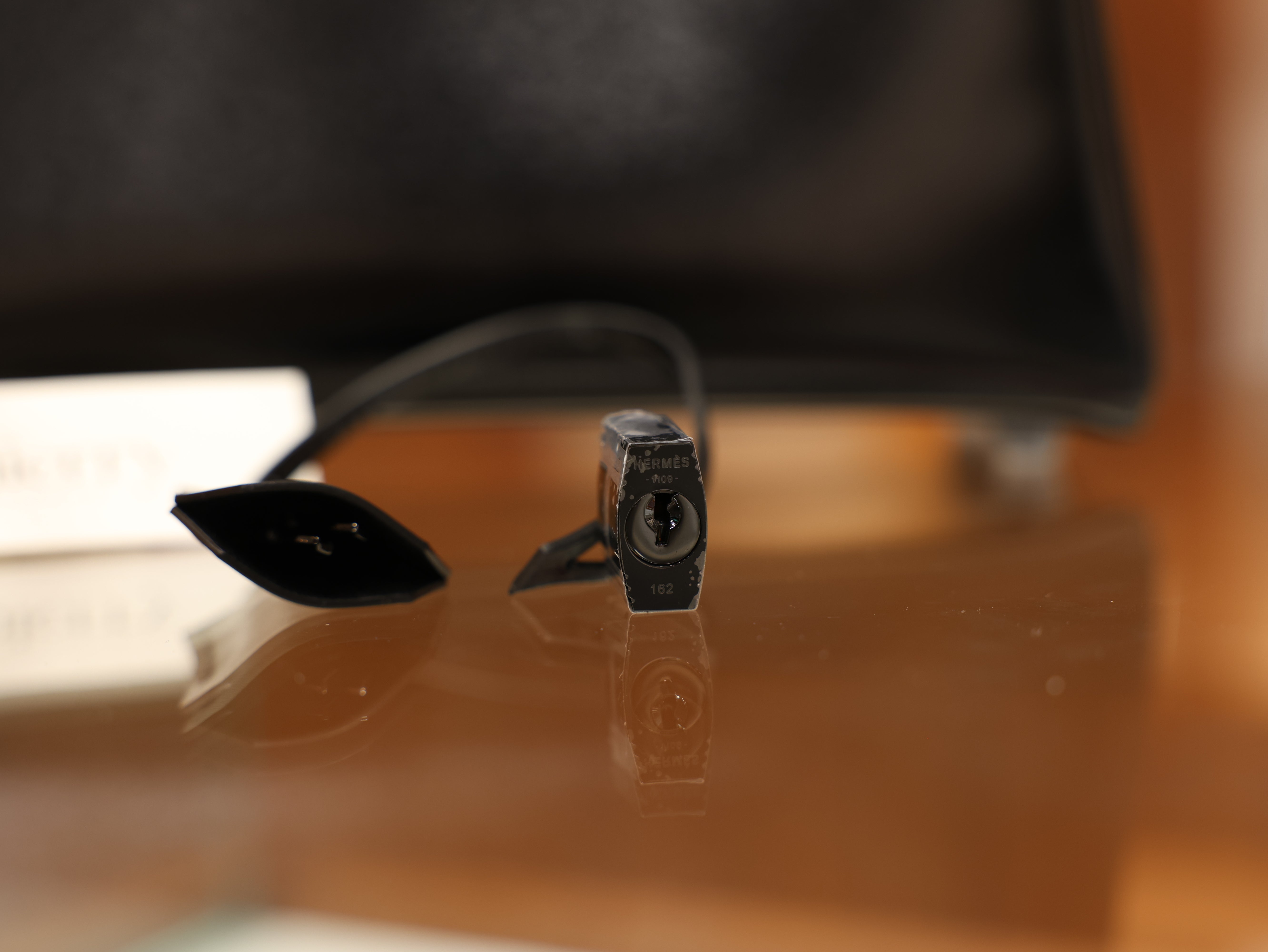 켈리 28 복스 르투르네 쏘블랙