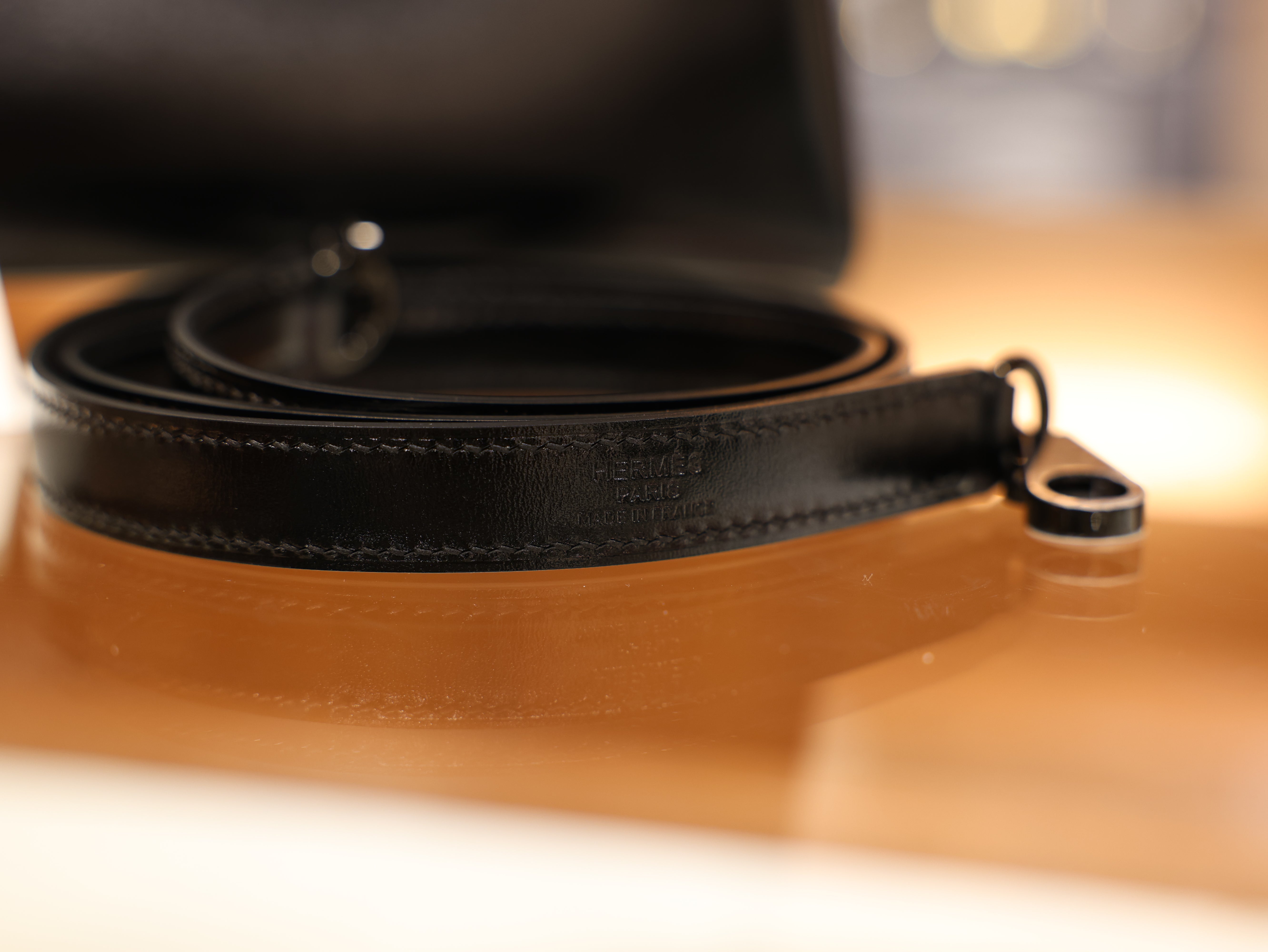 켈리 28 복스 르투르네 쏘블랙