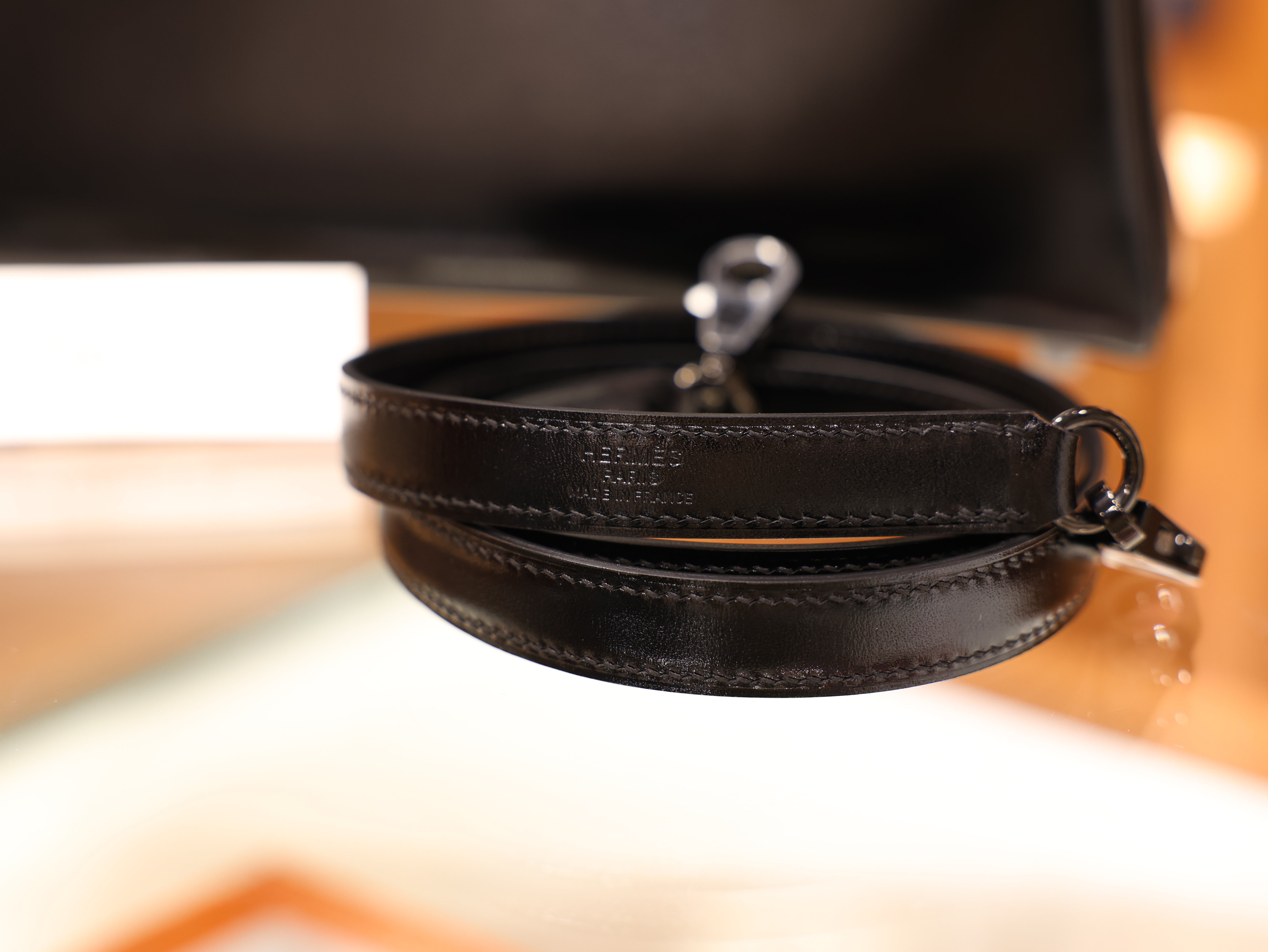 켈리 28 복스 르투르네 쏘블랙