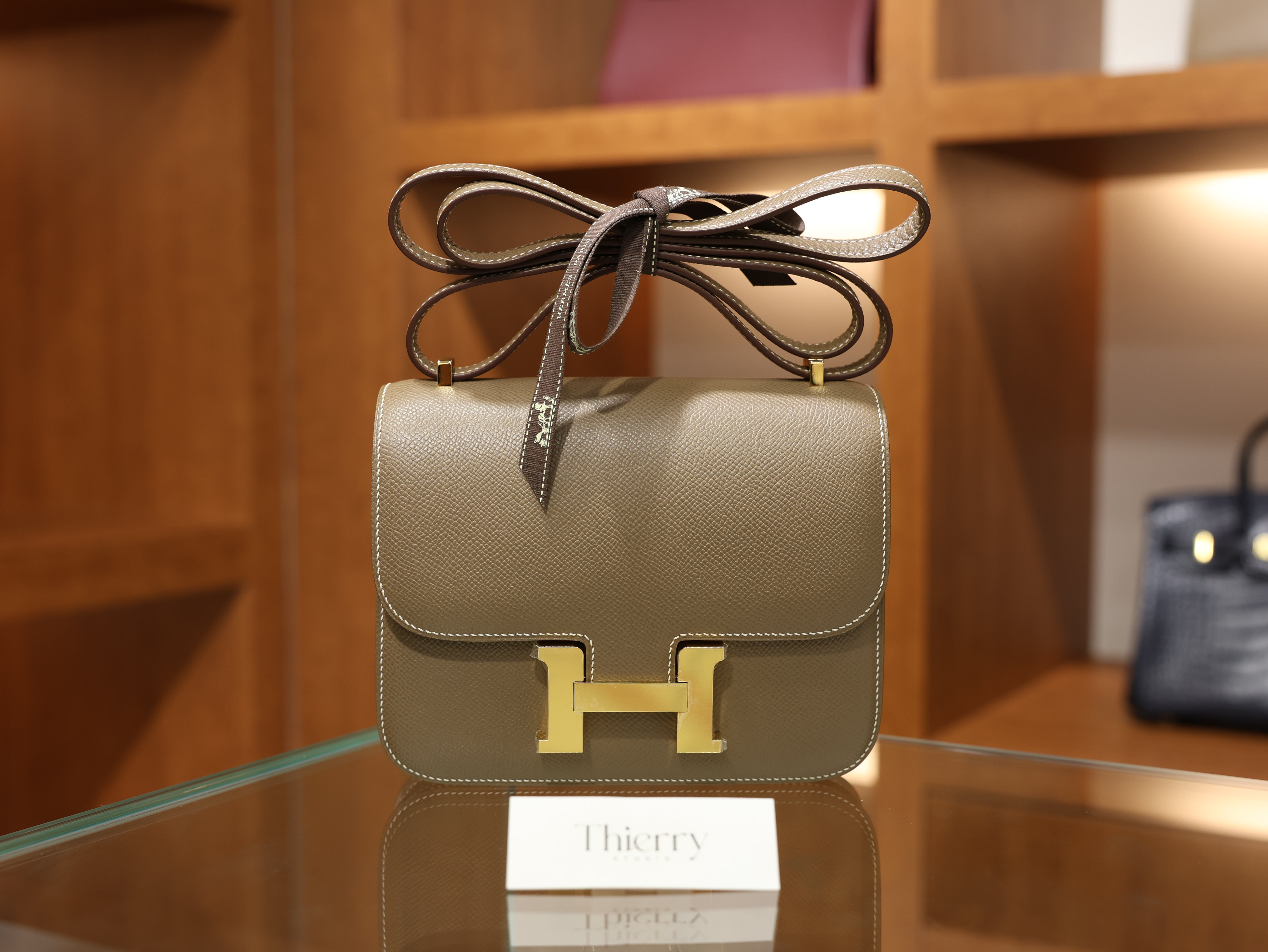 콘스탄스 18 앱송 에토프 금장