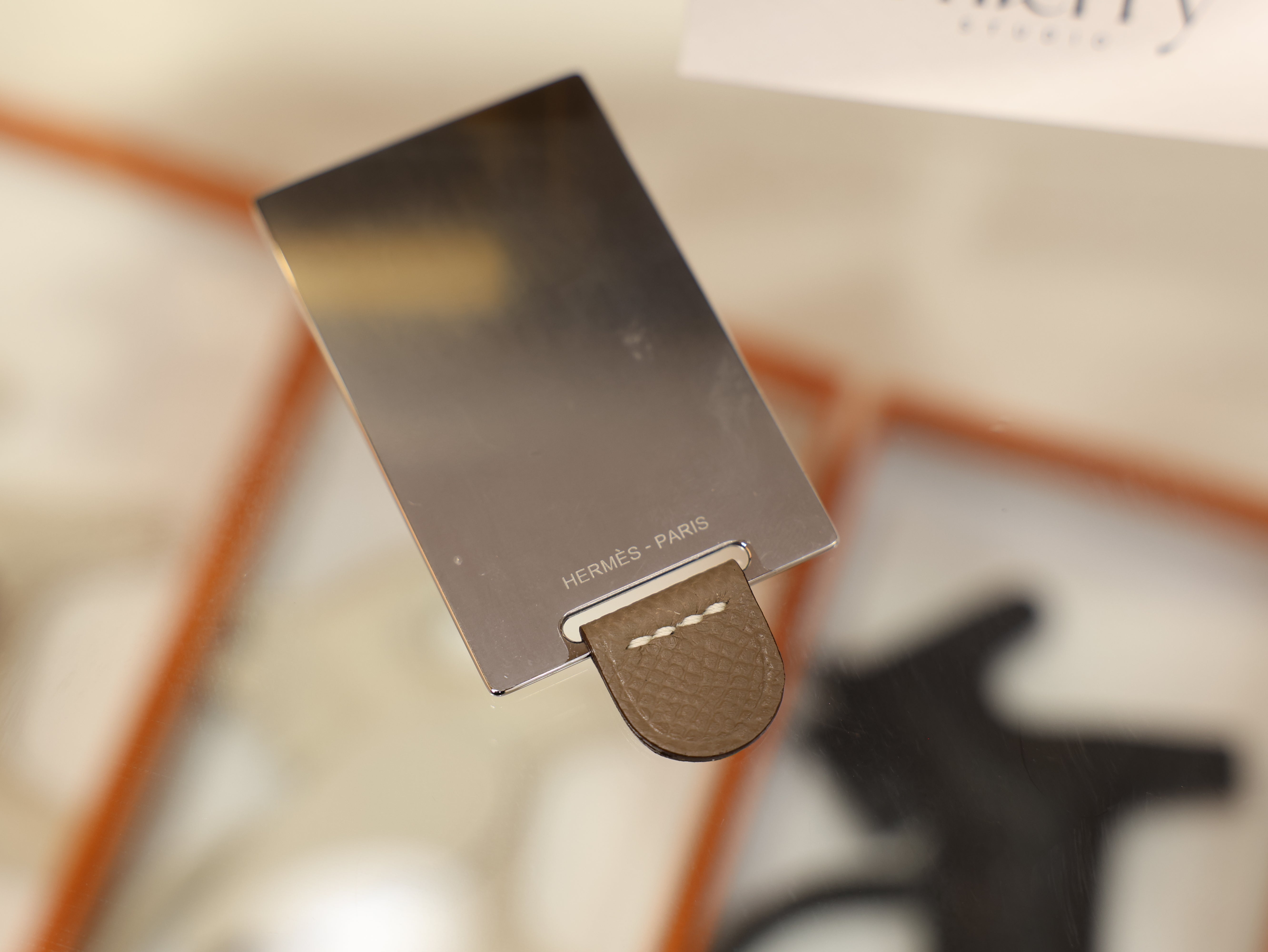 콘스탄스 18 앱송 에토프 금장