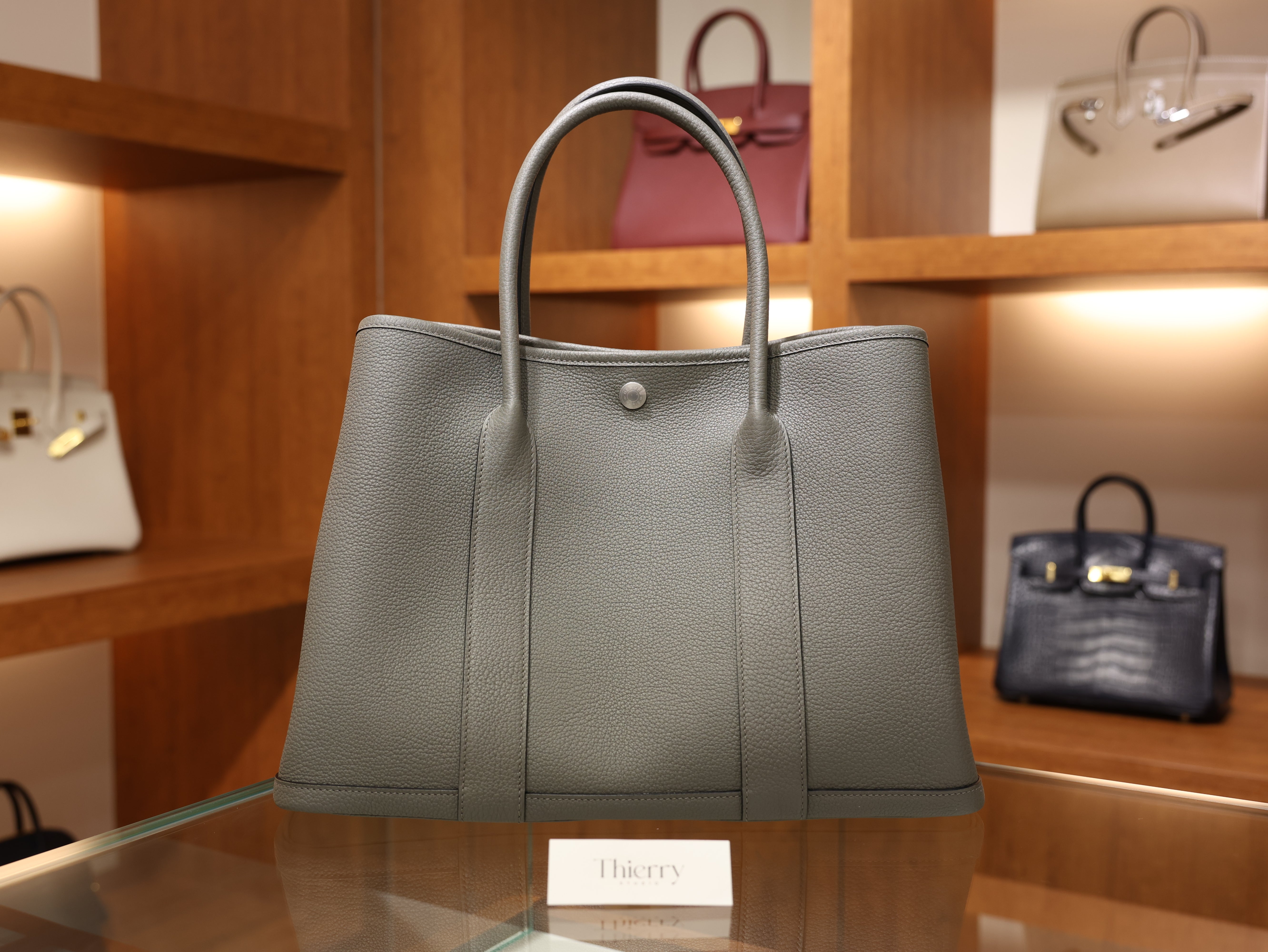 가든파티 36 네곤다 그리스 메이어