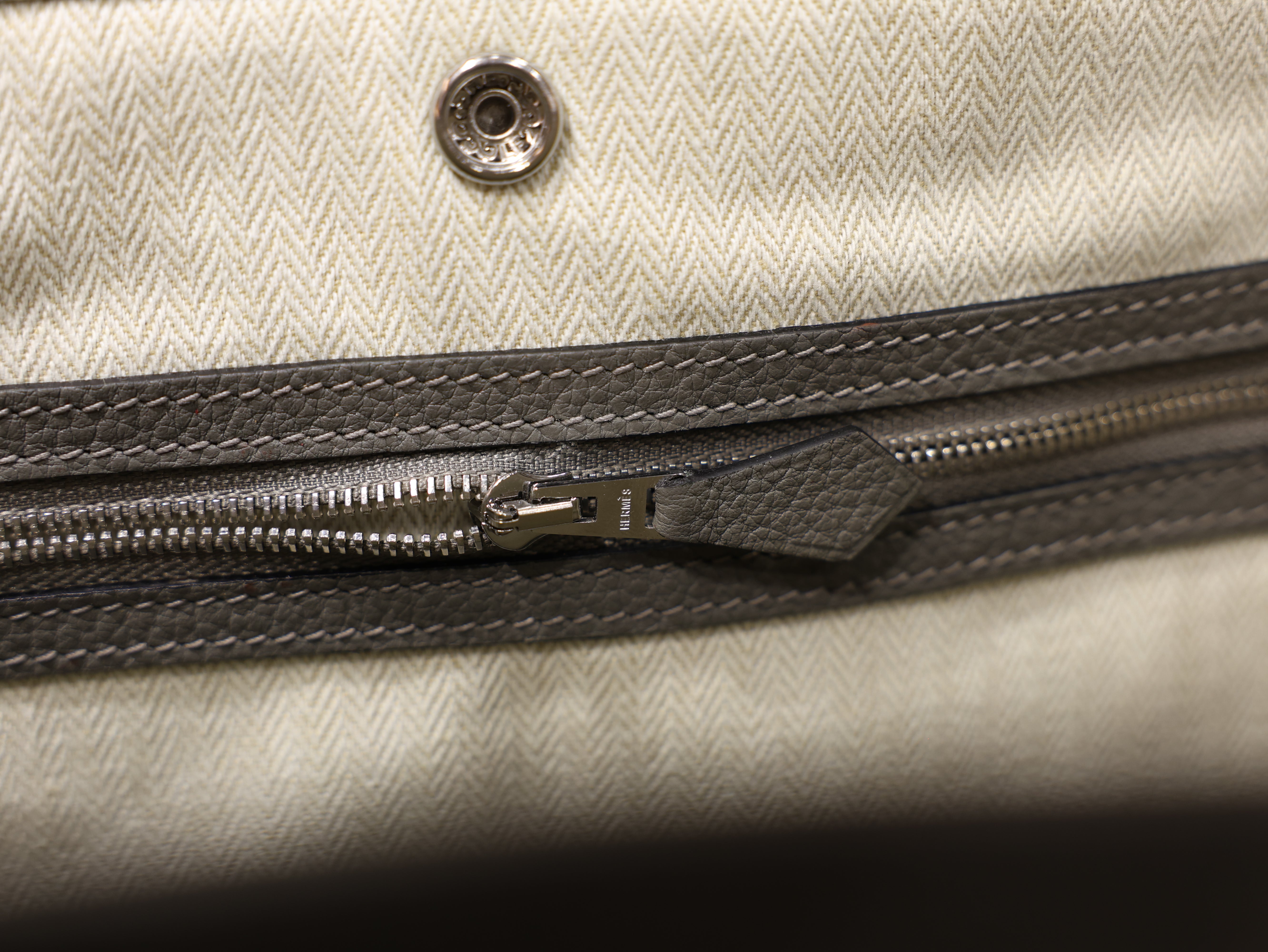 가든파티 36 네곤다 그리스 메이어