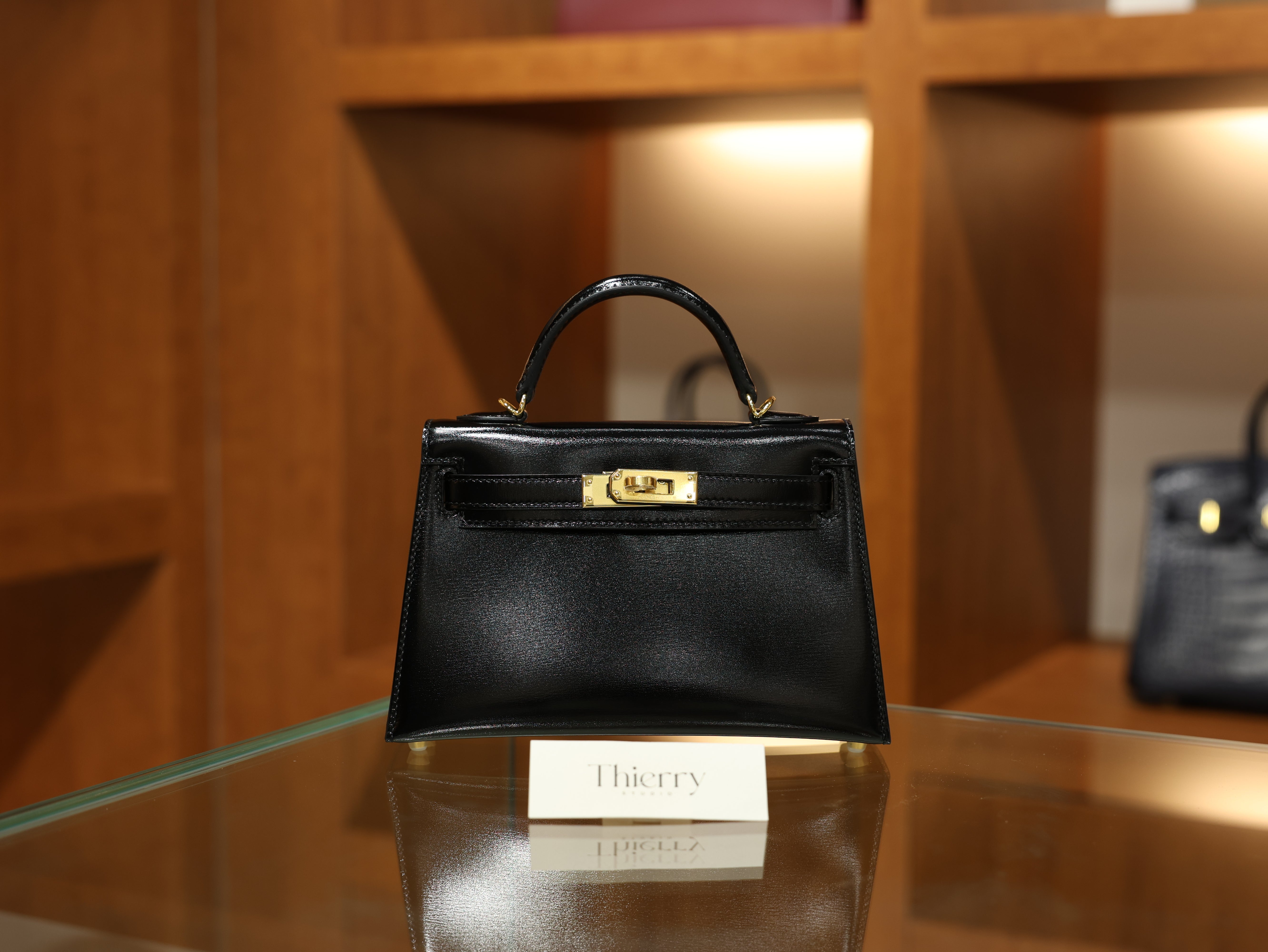 미니 켈리 복스 블랙 금장