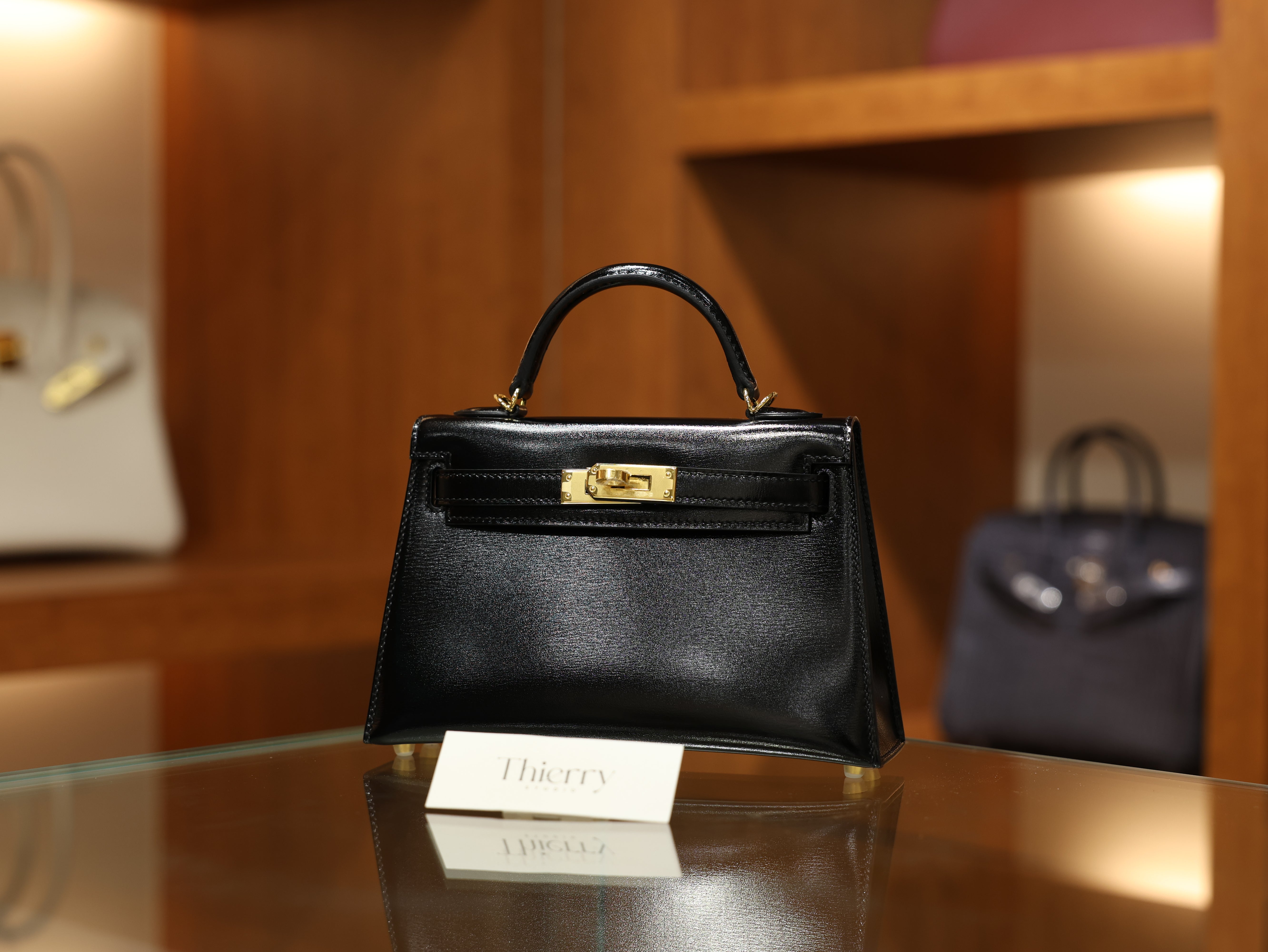 미니 켈리 복스 블랙 금장