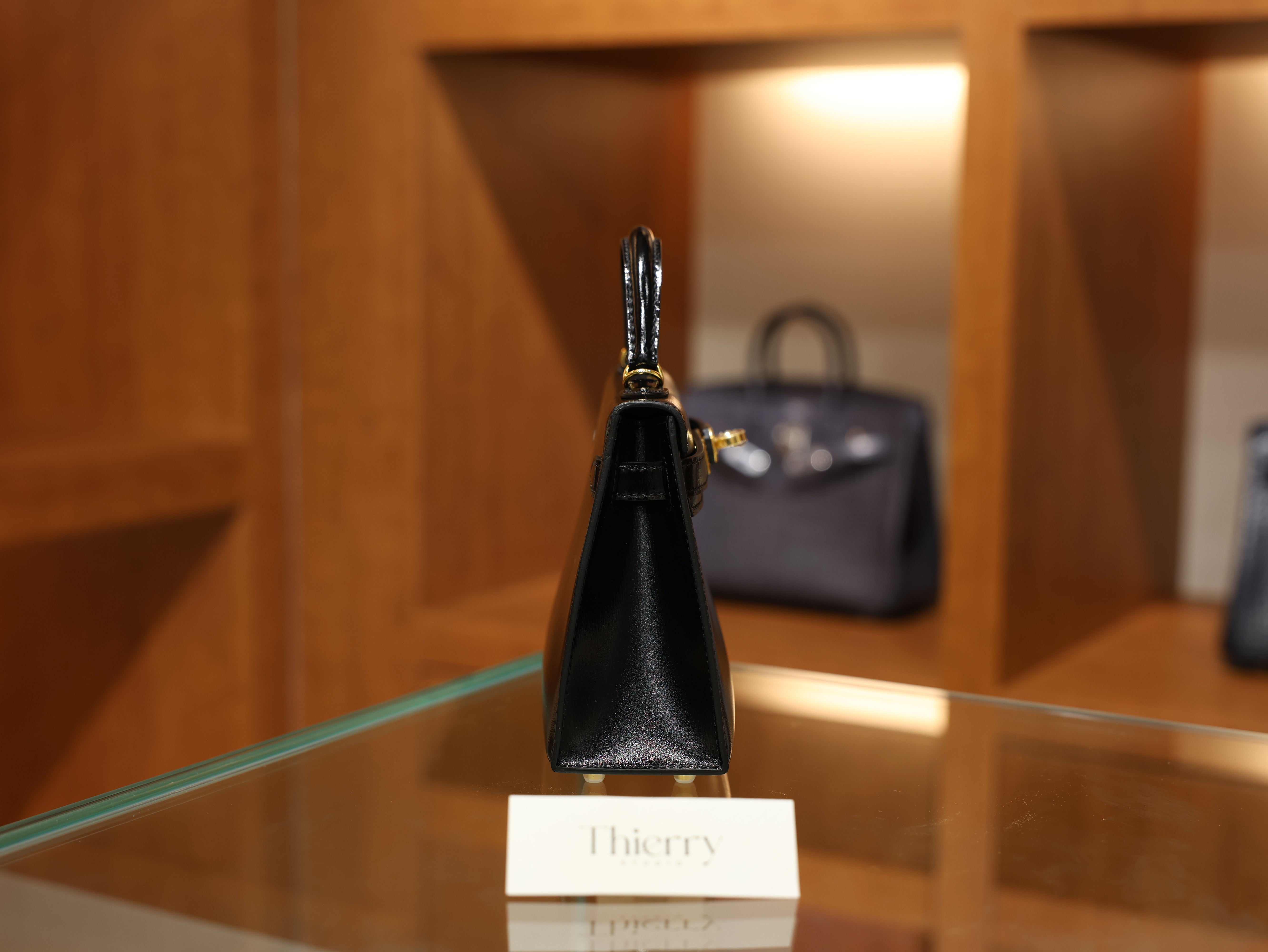 미니 켈리 복스 블랙 금장