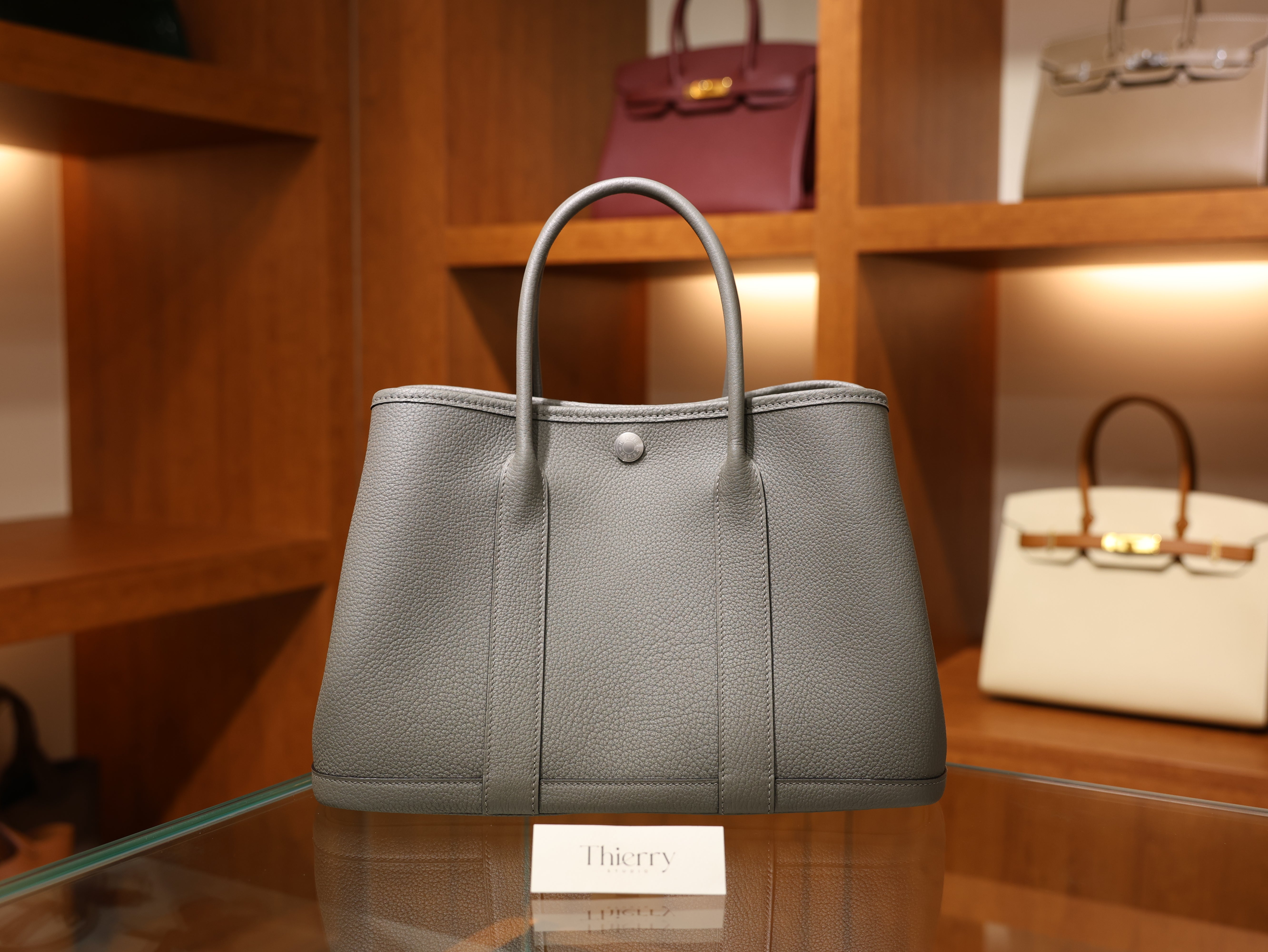 가든파티 30 네곤다 그리스 메이어