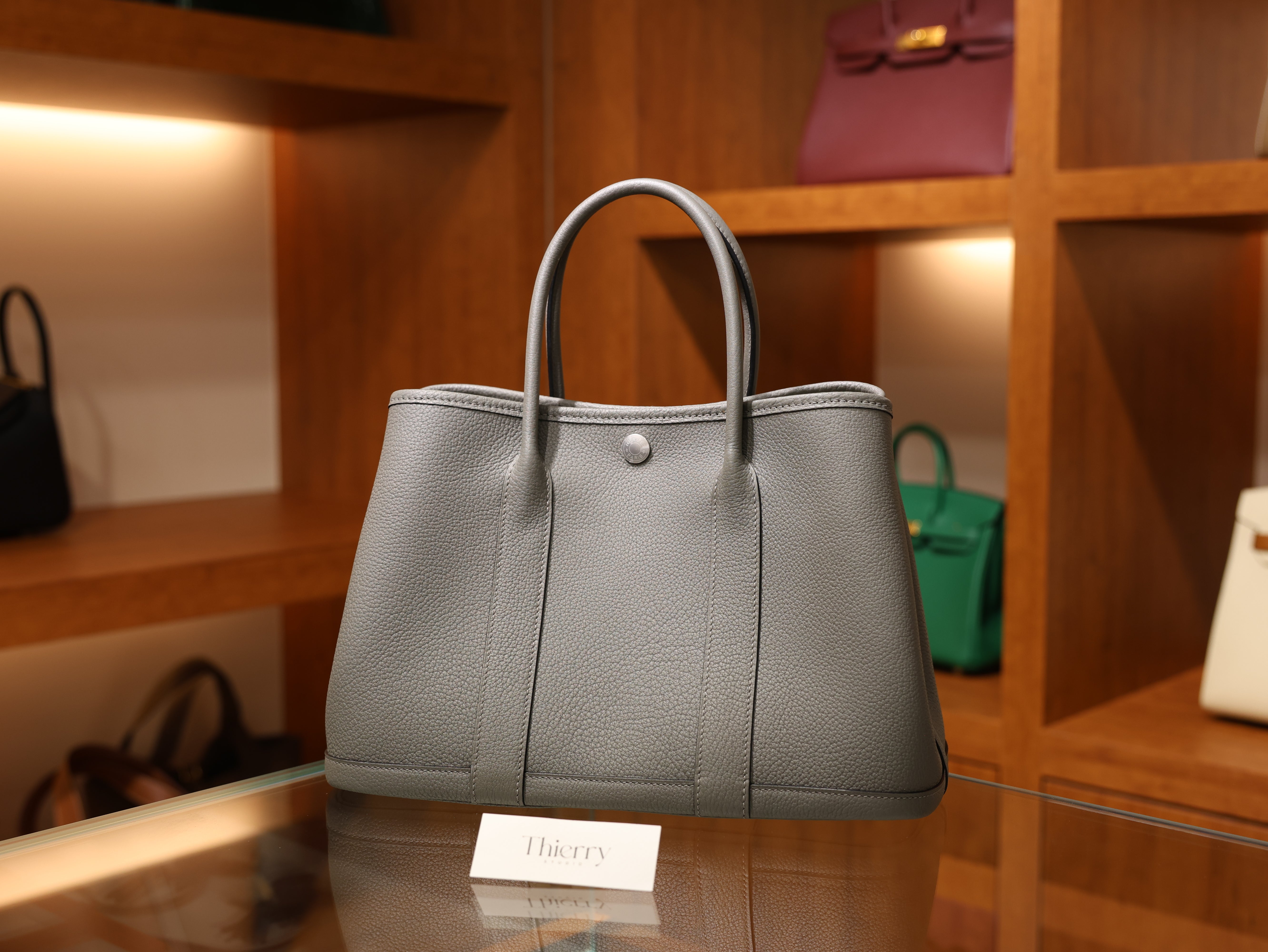 가든파티 30 네곤다 그리스 메이어