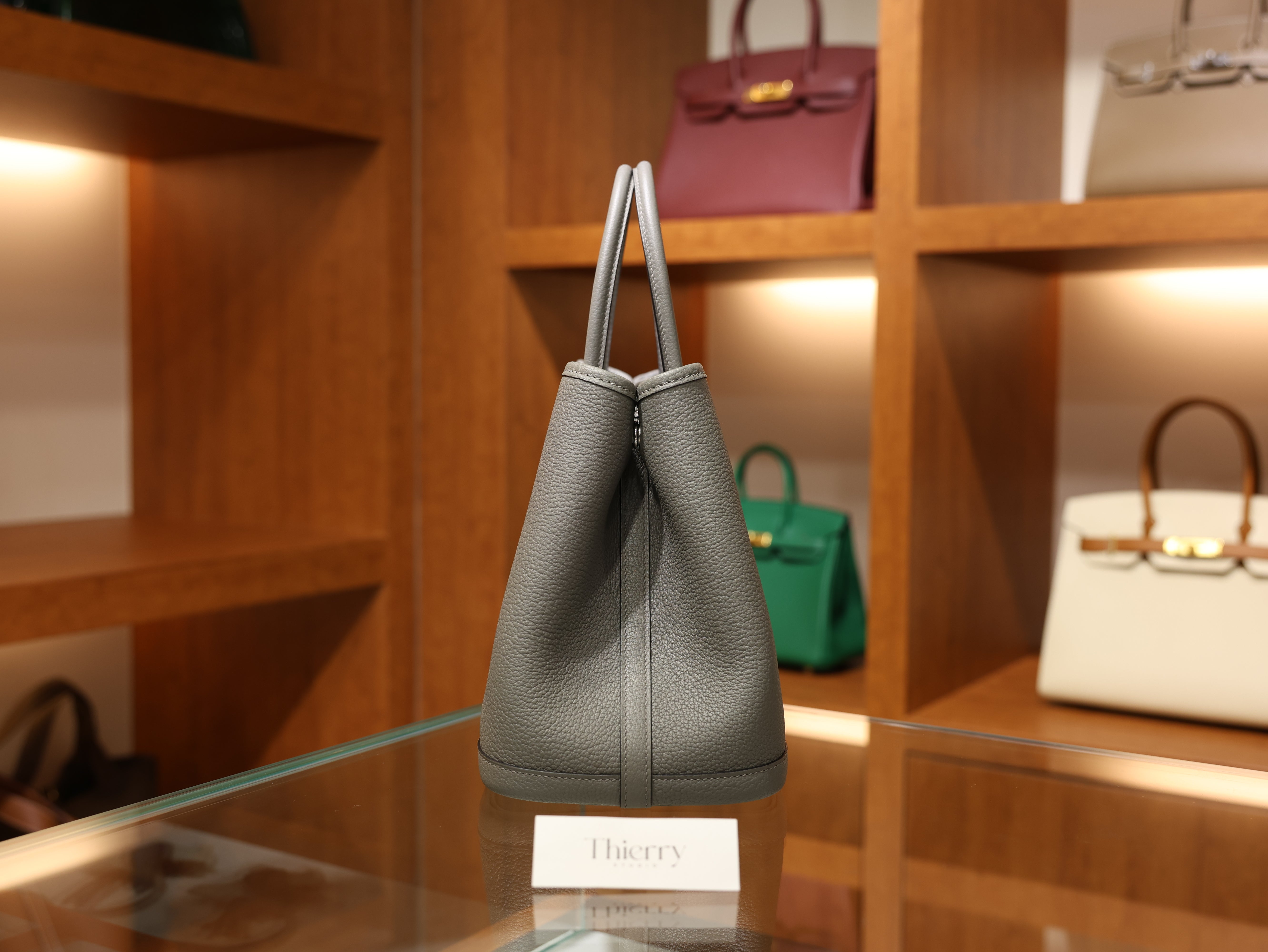 가든파티 30 네곤다 그리스 메이어