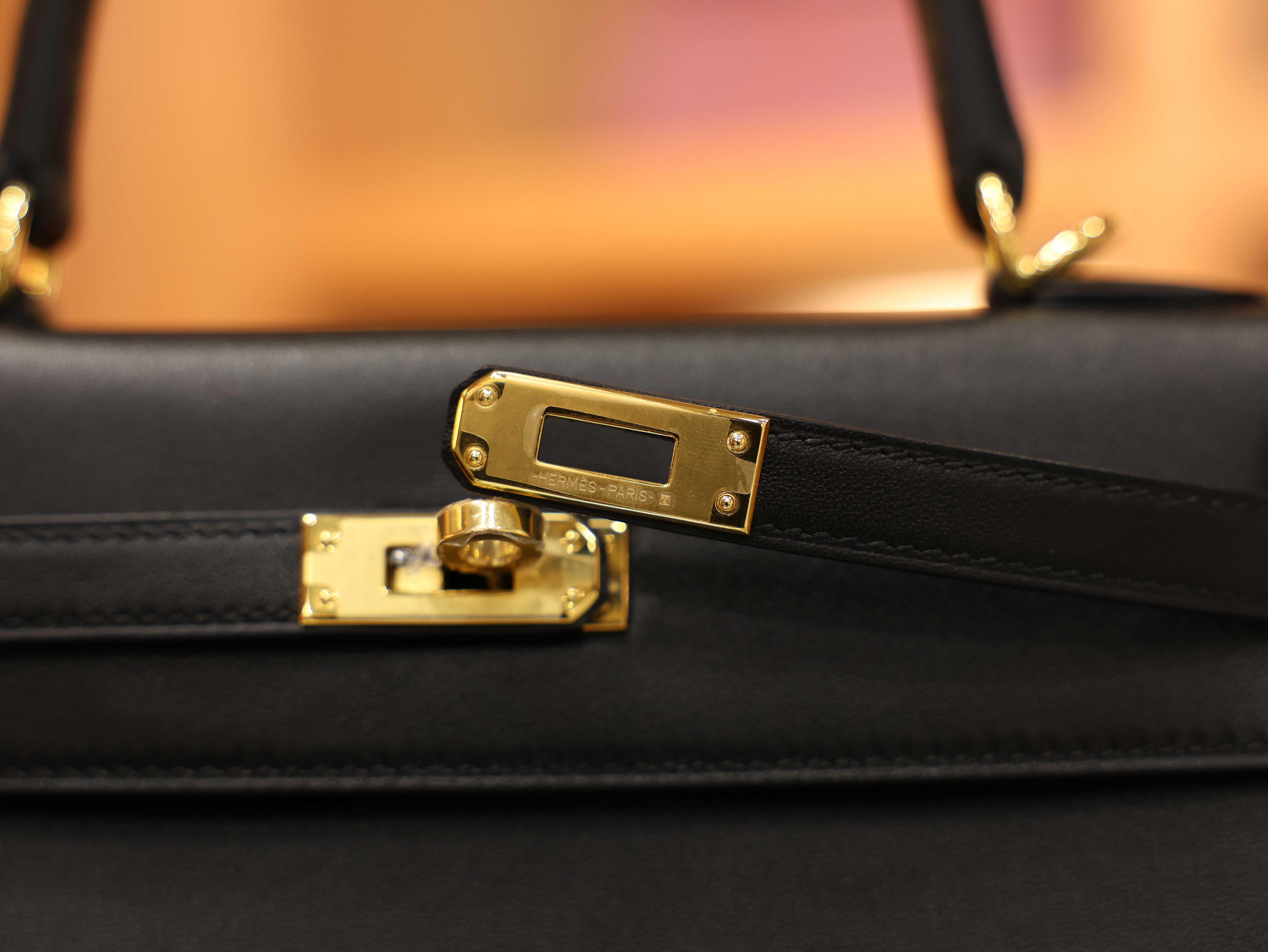 켈리 25 스위프트 블랙 금장