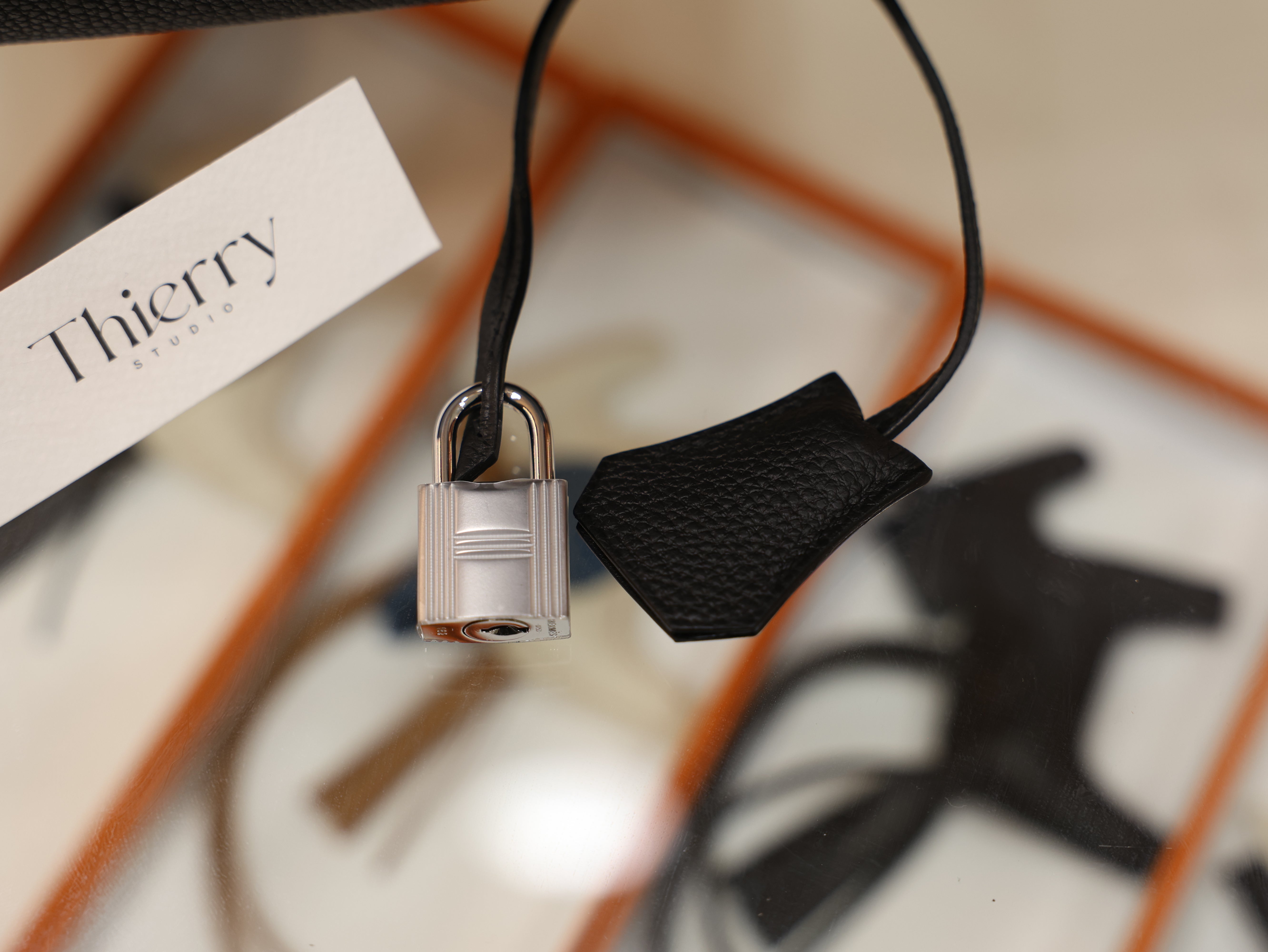 버킨 30 토고 블랙 은장