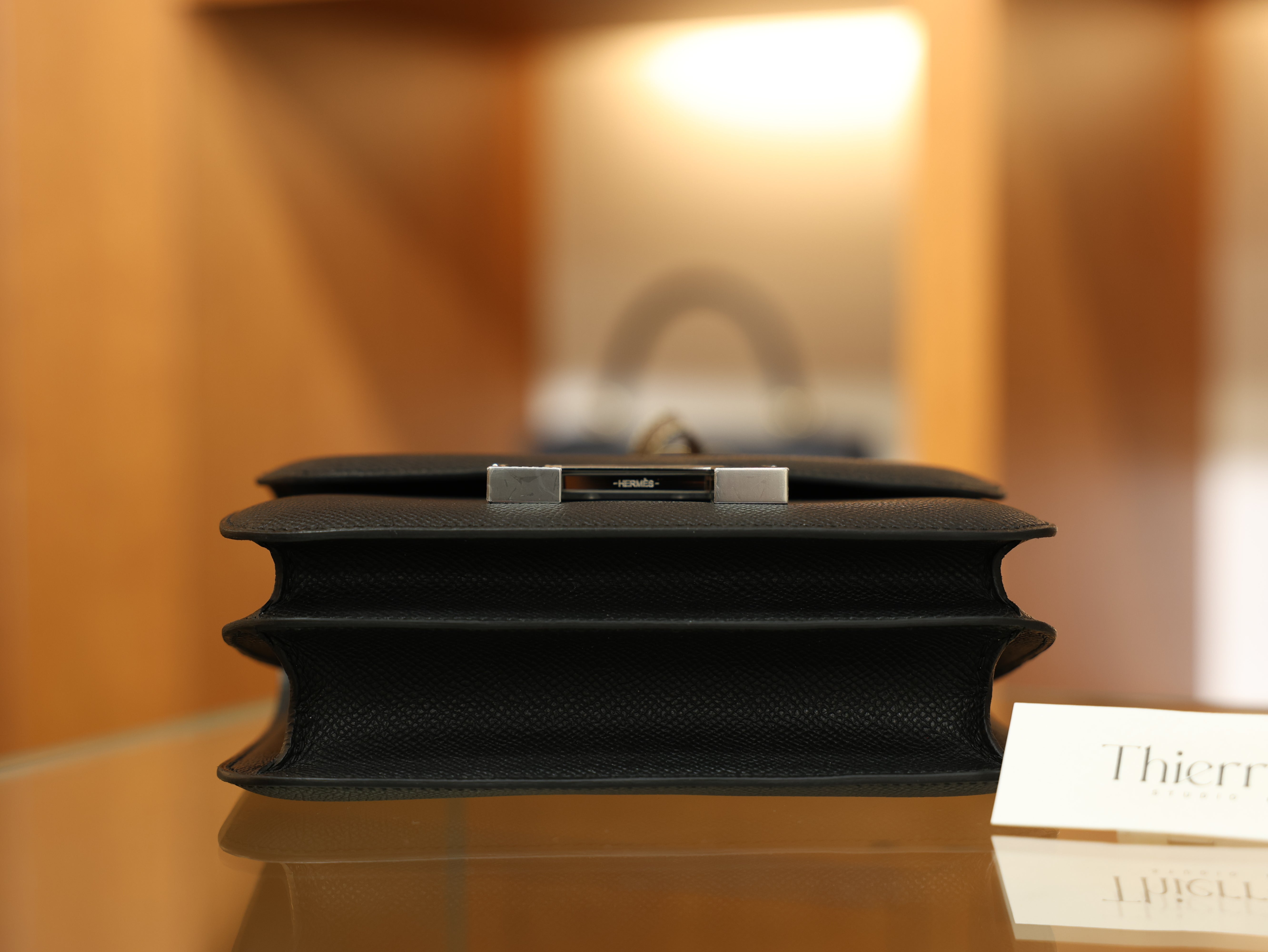 콘스탄스 18 앱송 블랙 은장