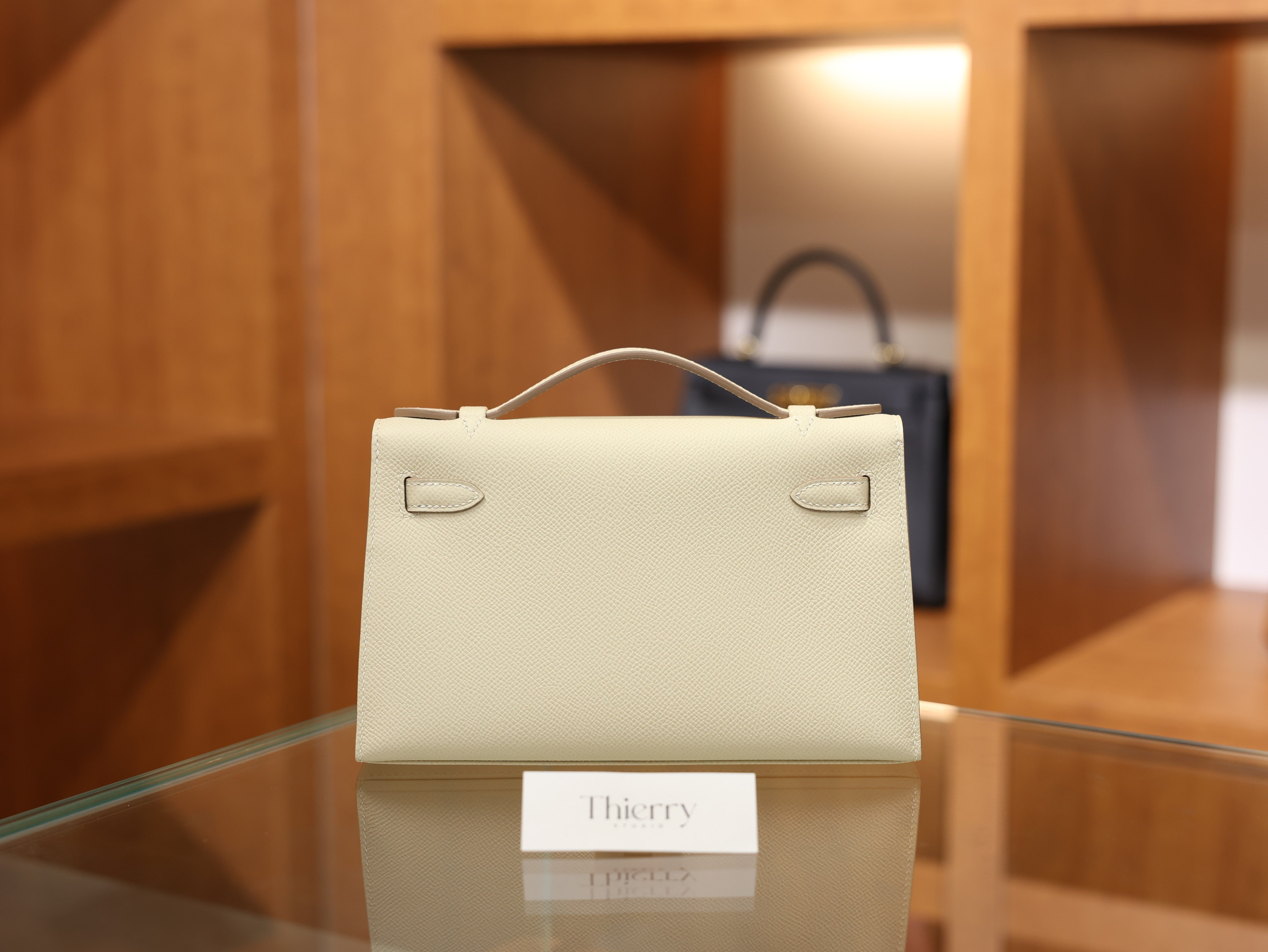 켈리 포쉐트 앱송 끄레 금장