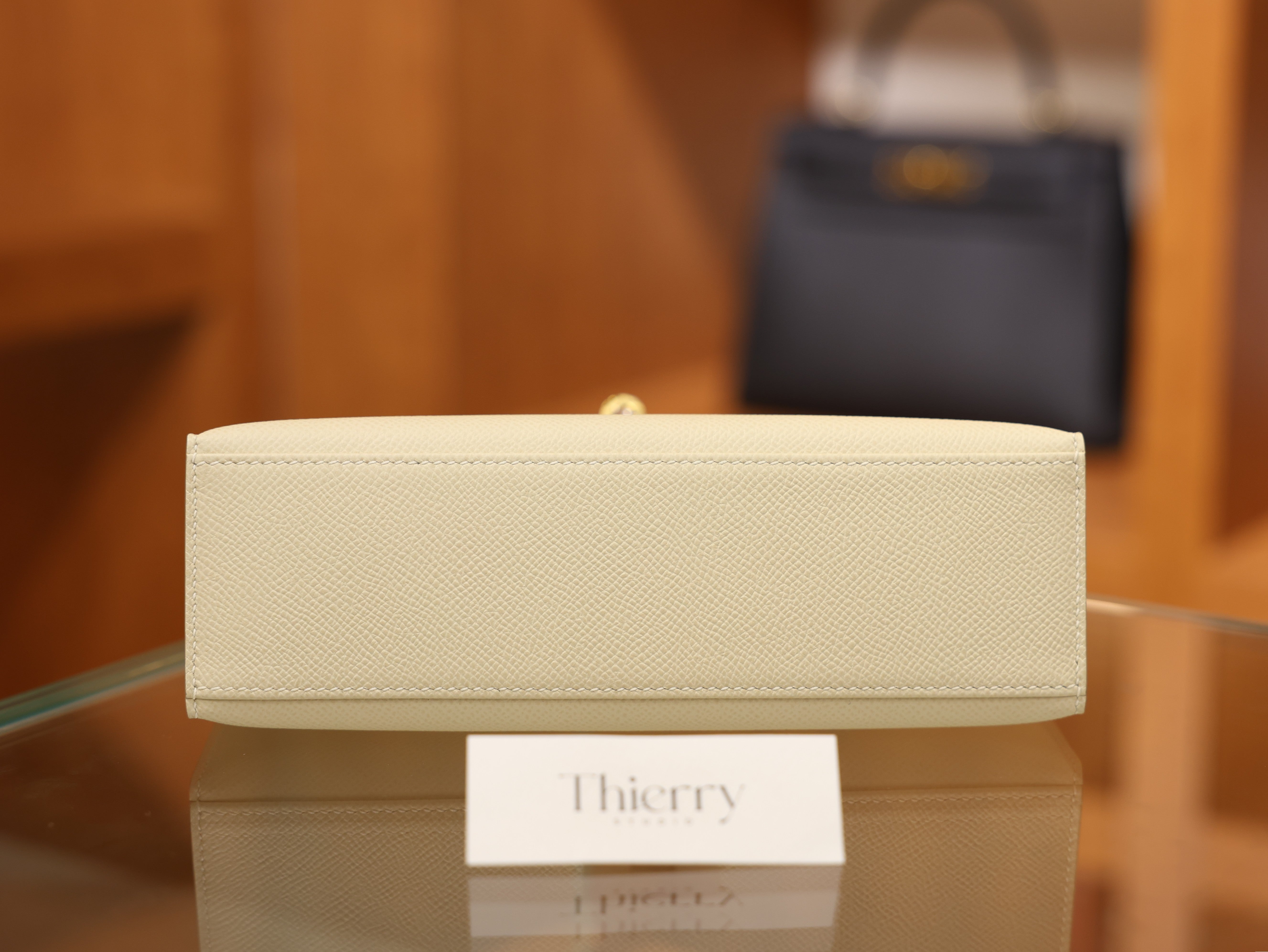 켈리 포쉐트 앱송 끄레 금장