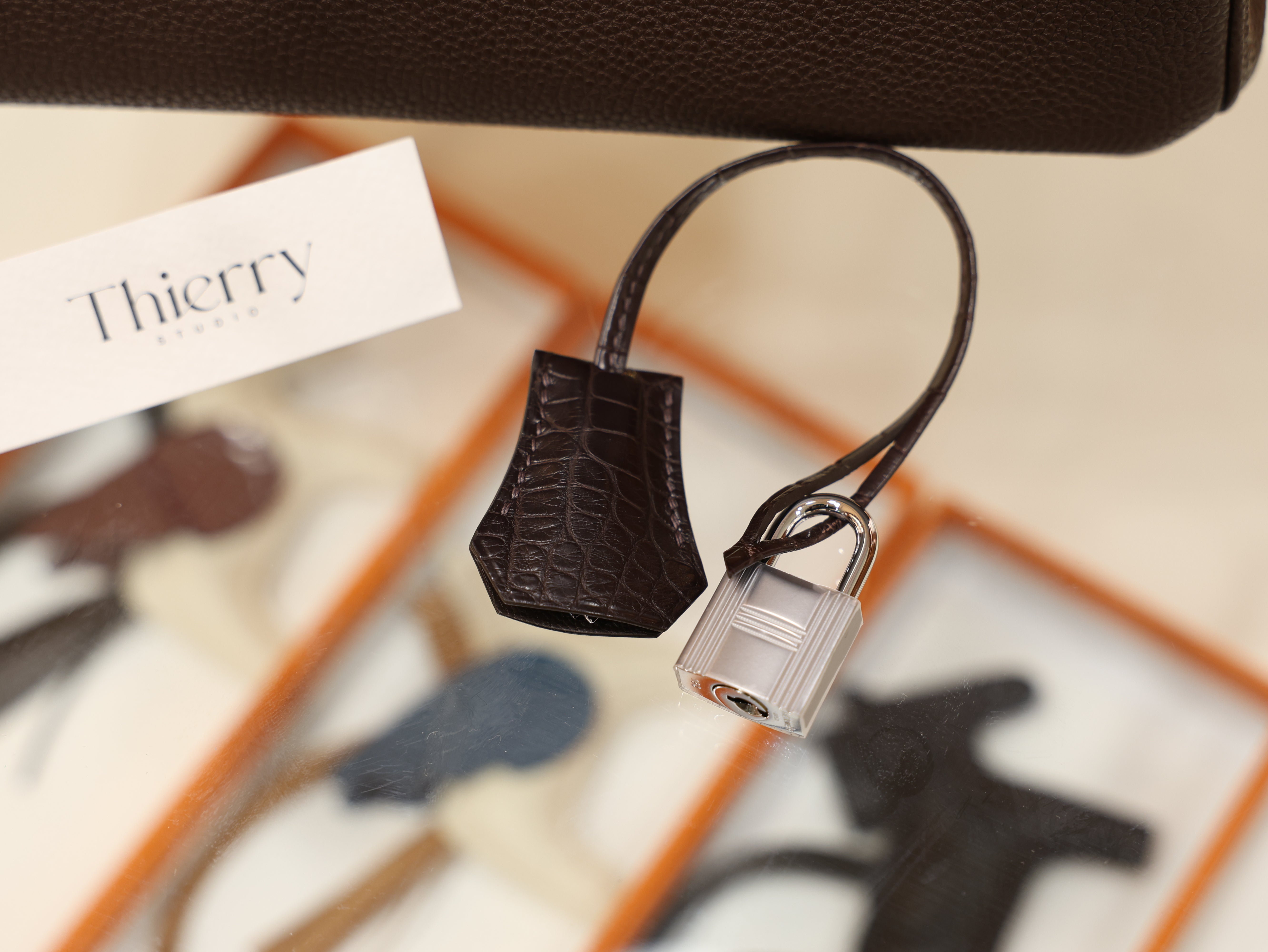 버킨 25 터치 무광 초콜렛 은장