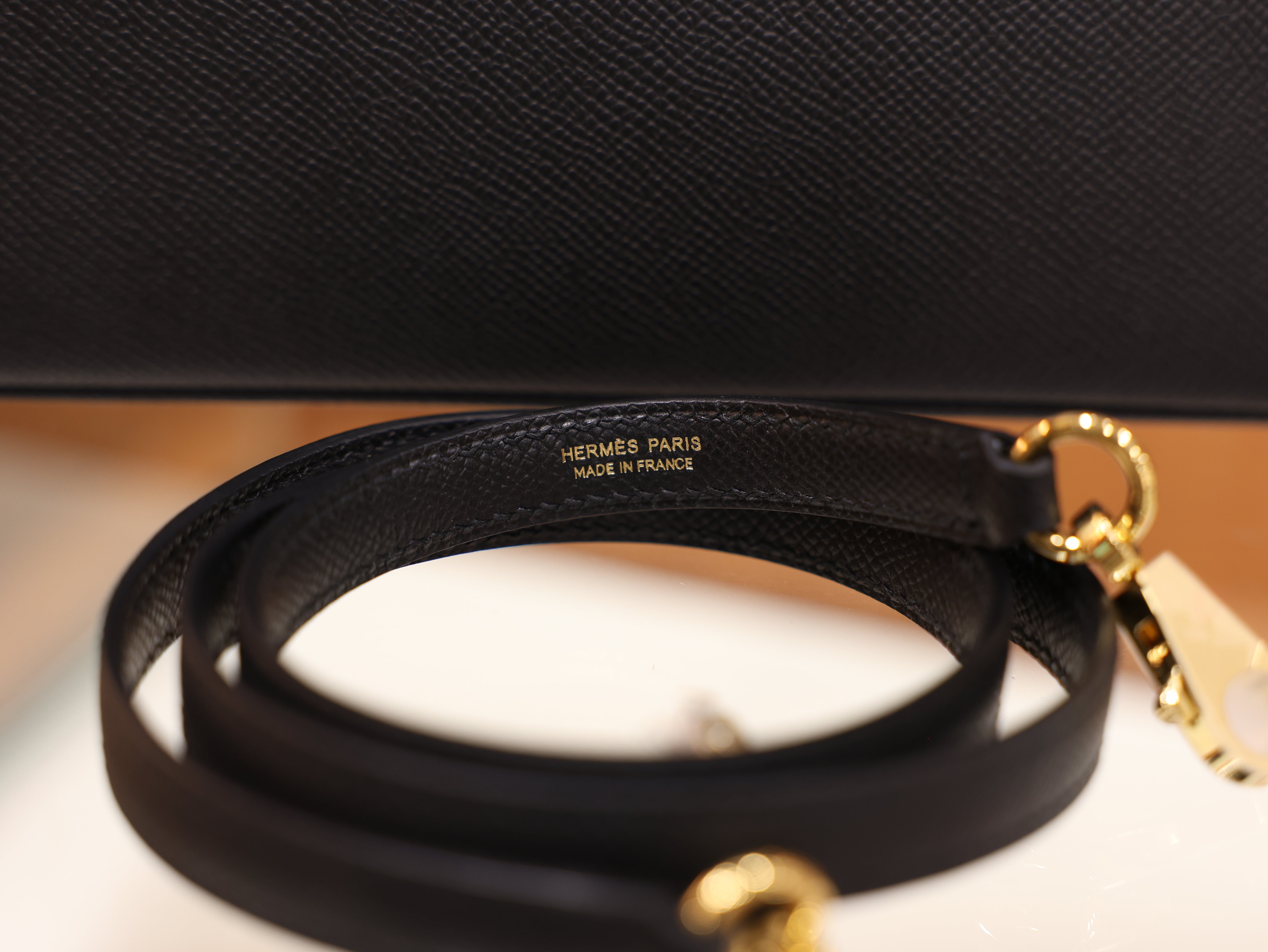 볼리드 27 앱송 블랙 금장