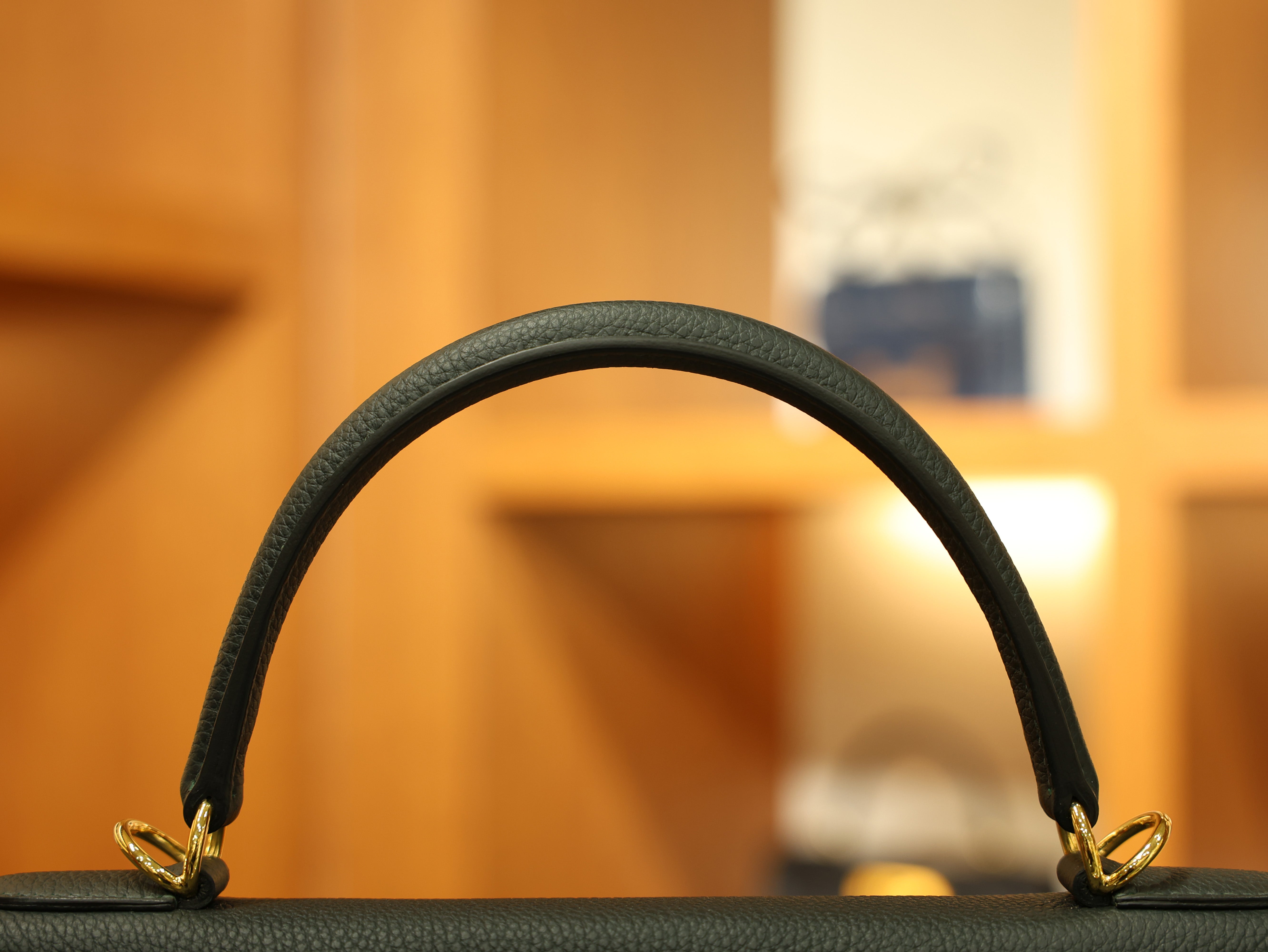 켈리 32 토고 베르트 사이프리스 금장