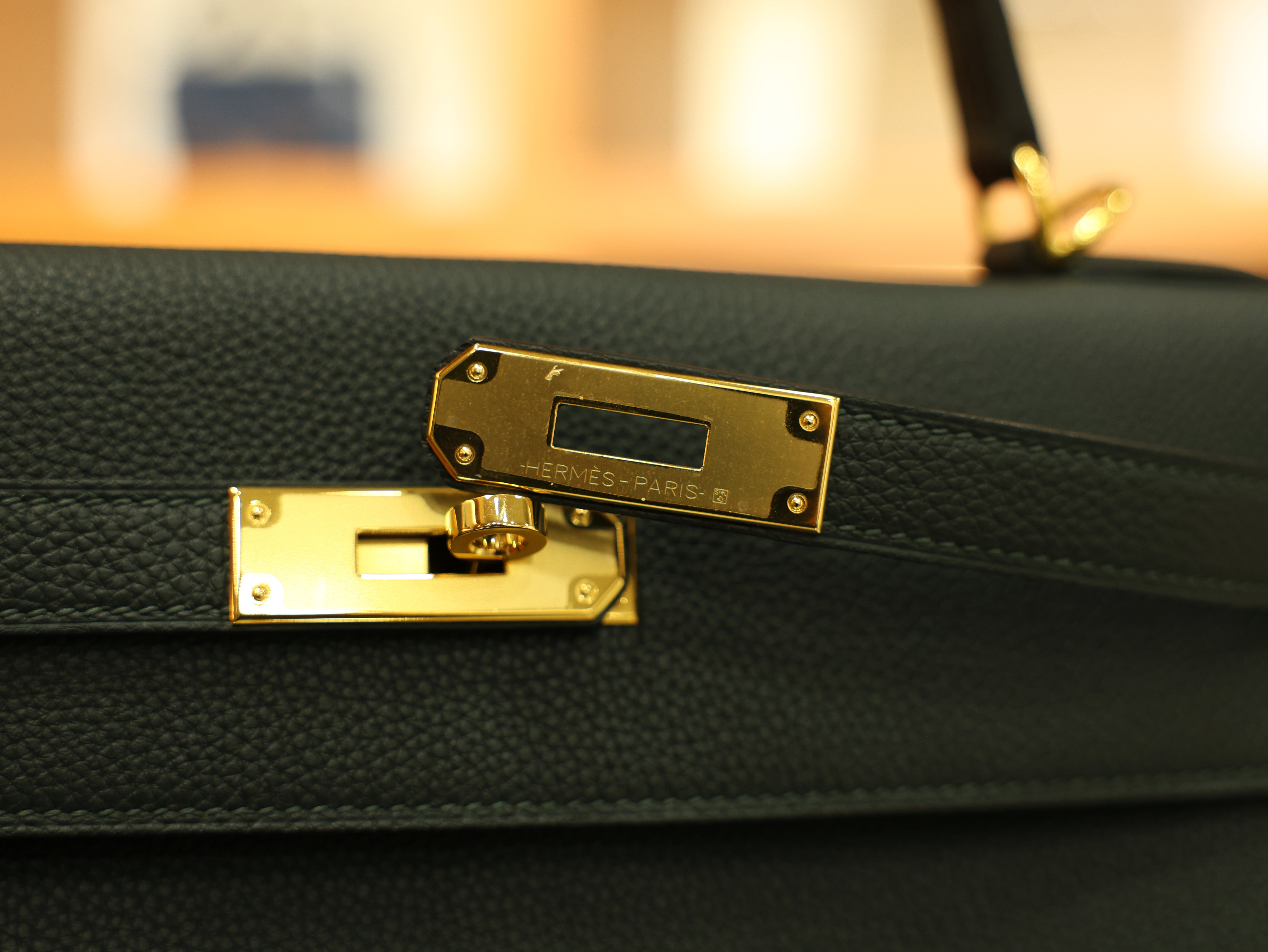 켈리 32 토고 베르트 사이프리스 금장