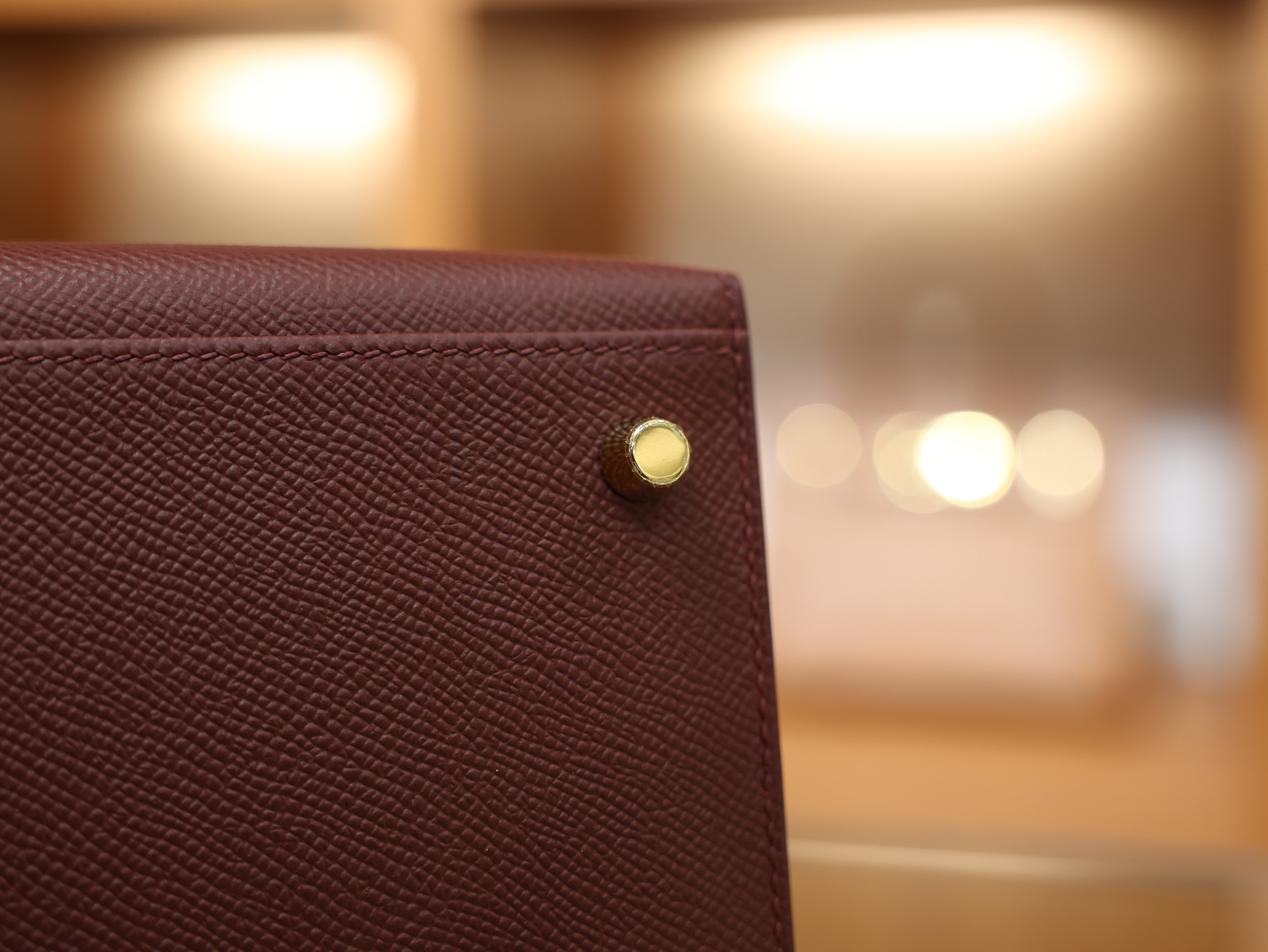 켈리 28 앱송 루즈아쉬 금장