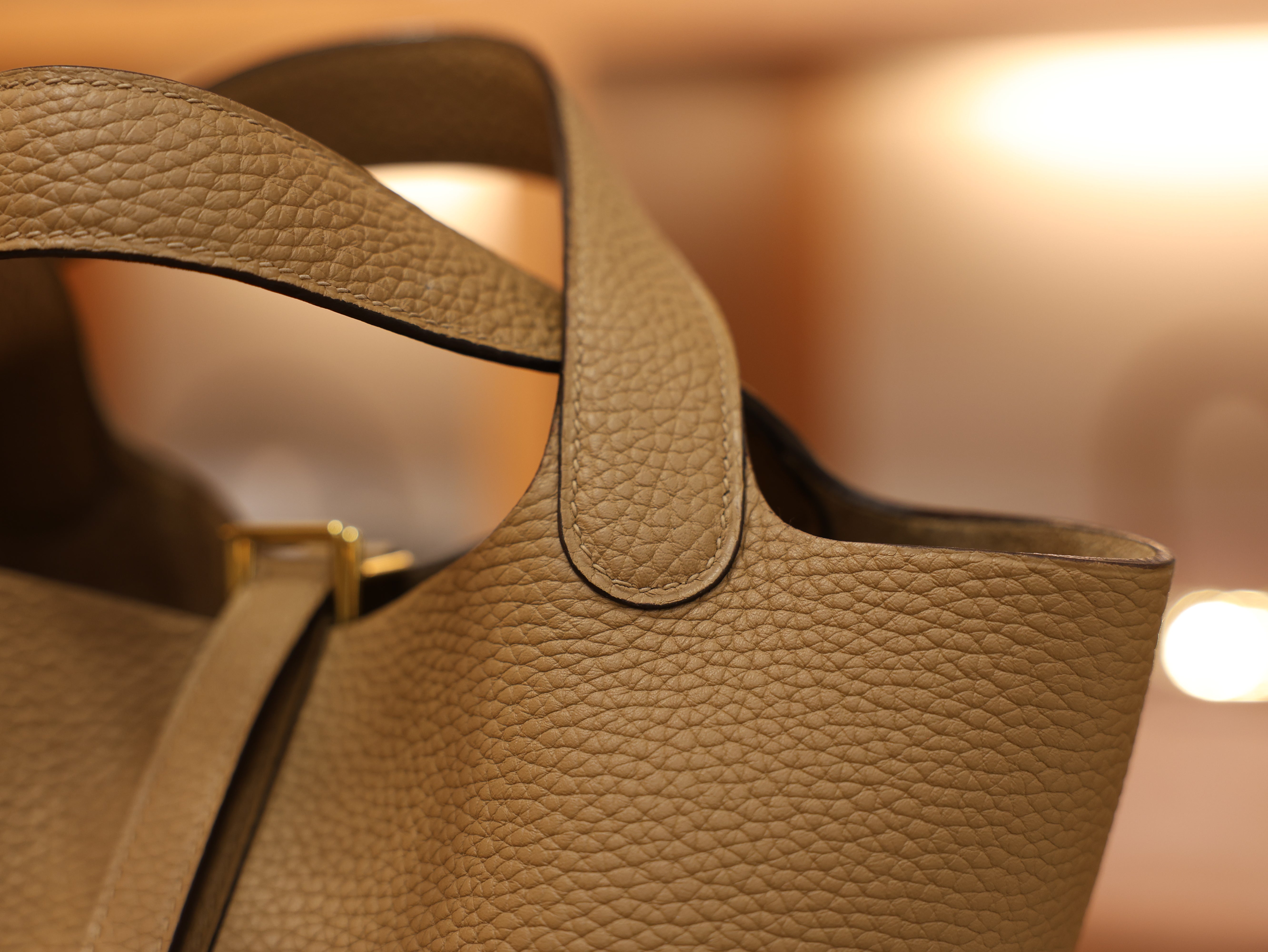 피코탄 18 끌레망스 비스킷 금장