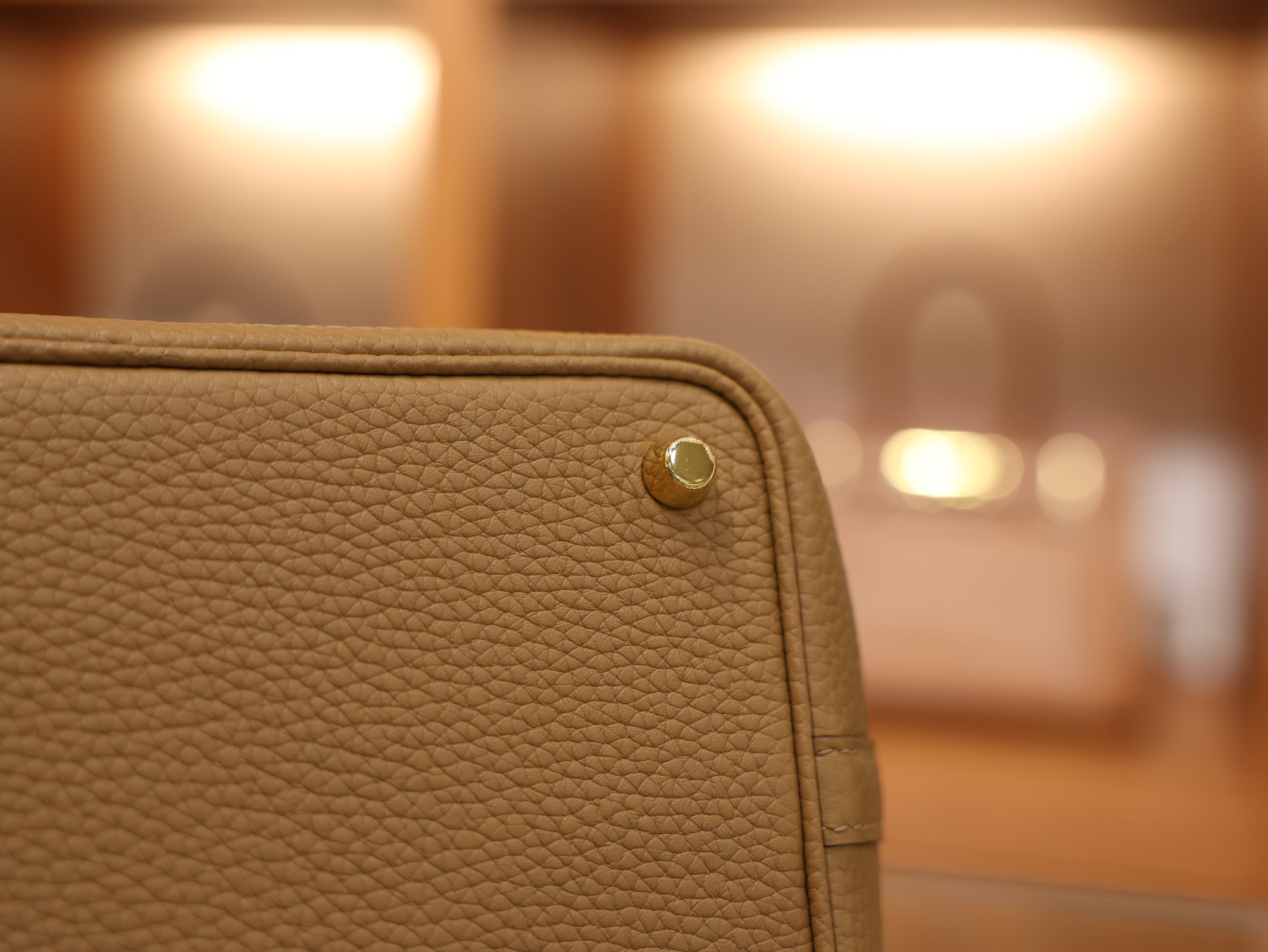 피코탄 18 끌레망스 비스킷 금장