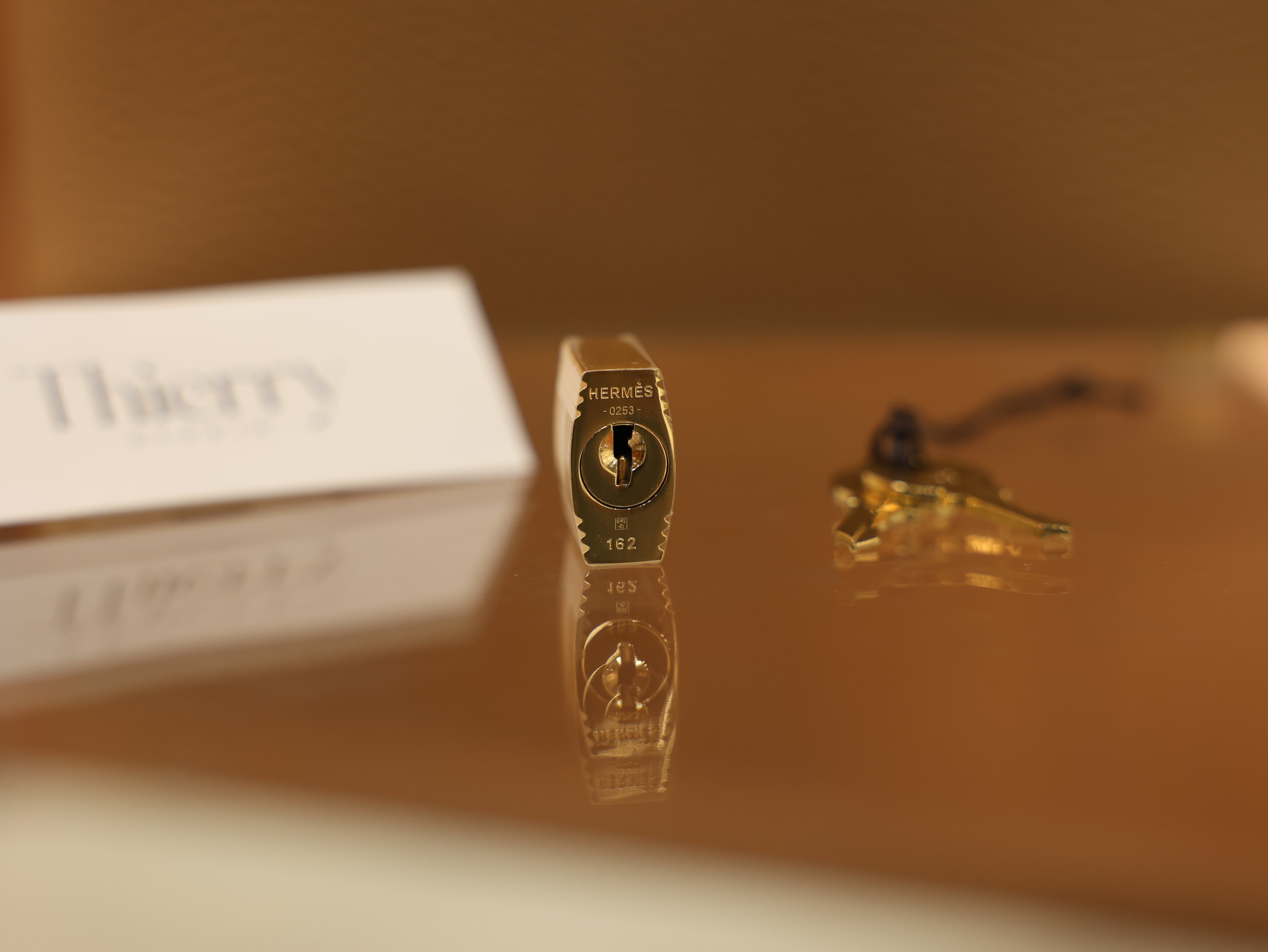 피코탄 18 끌레망스 비스킷 금장