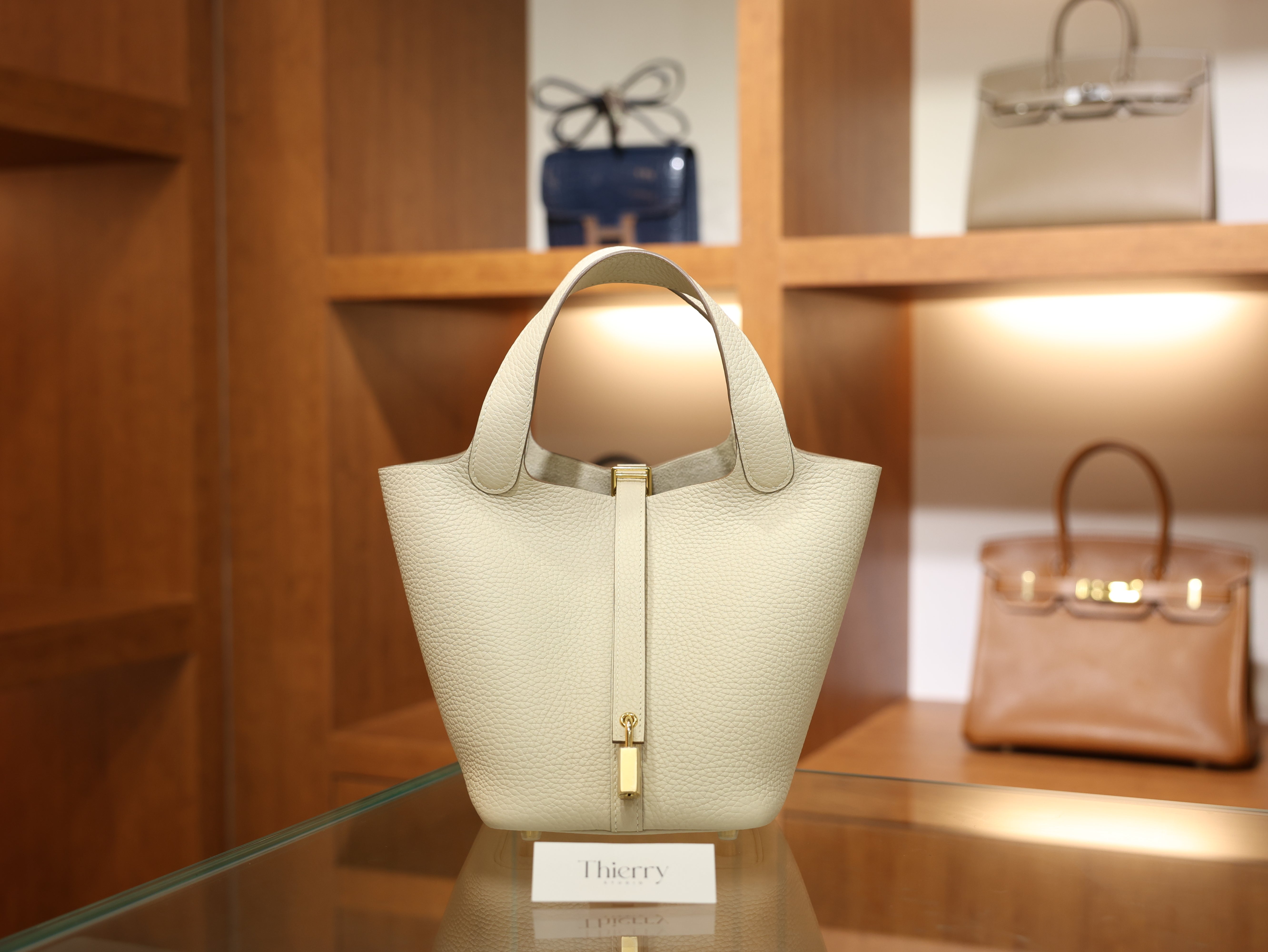 피코탄 18 끌레망스 끄레 금장