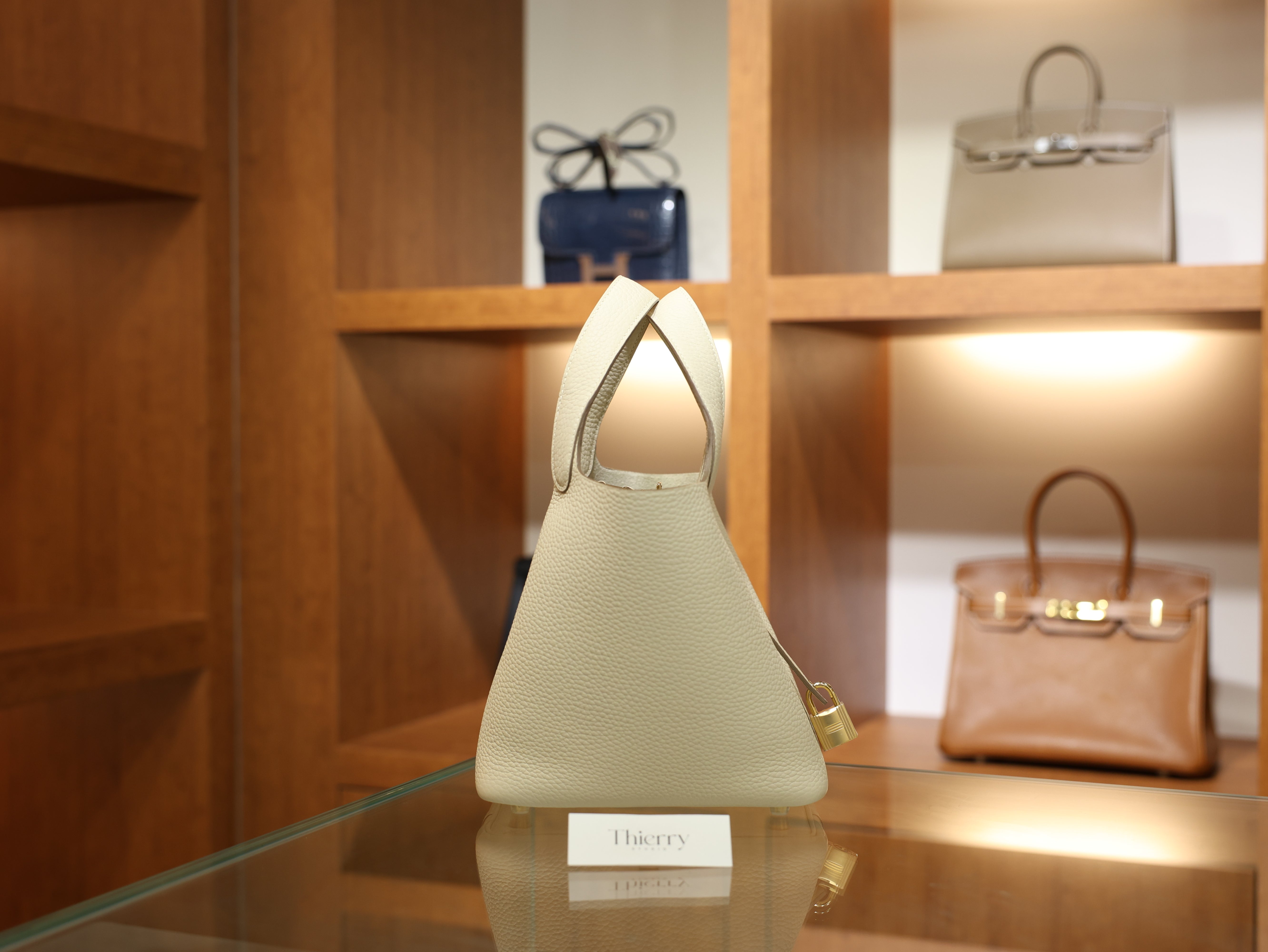 피코탄 18 끌레망스 끄레 금장