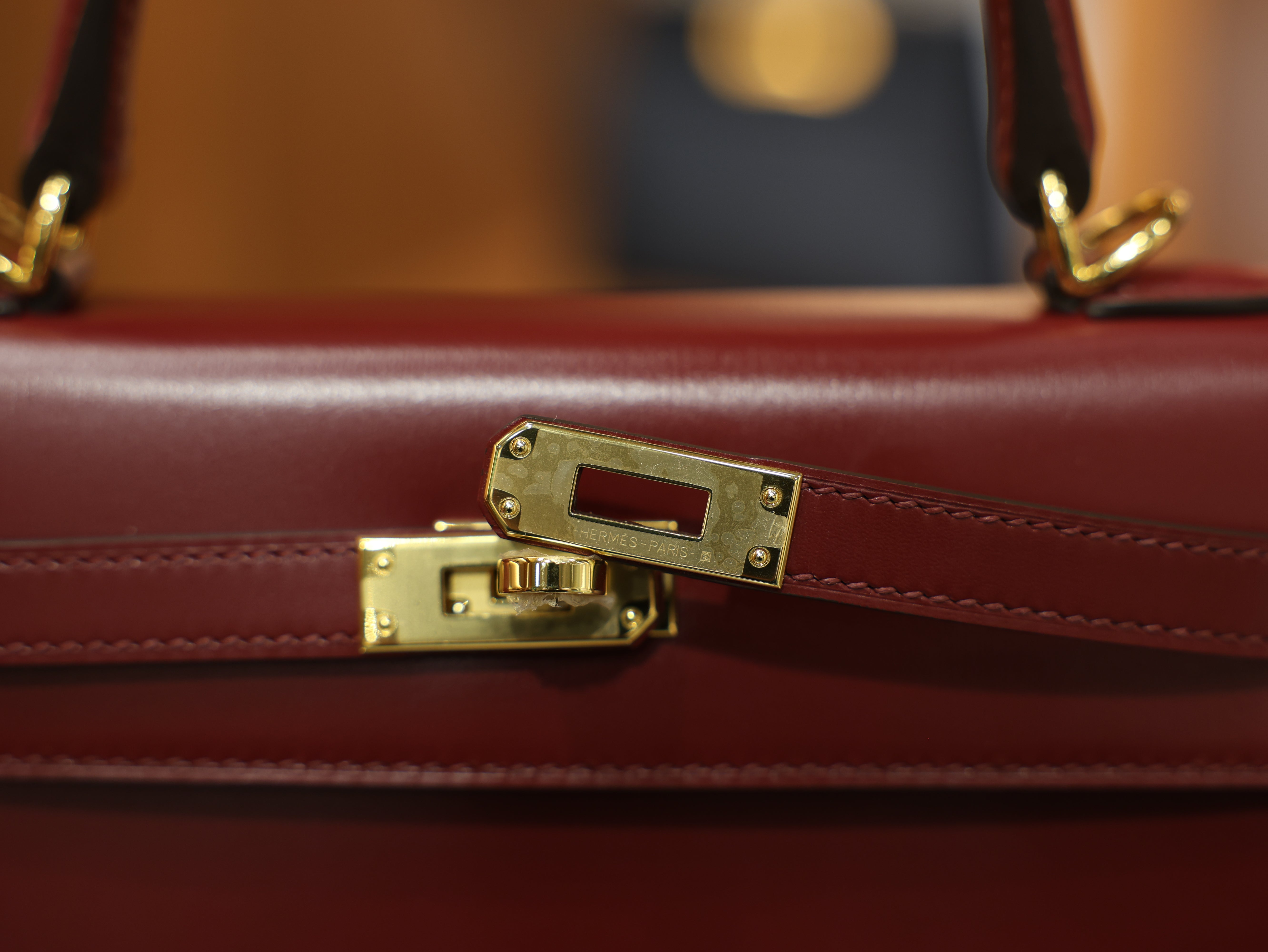 켈리 25 복스 셀리에 루즈아쉬 금장