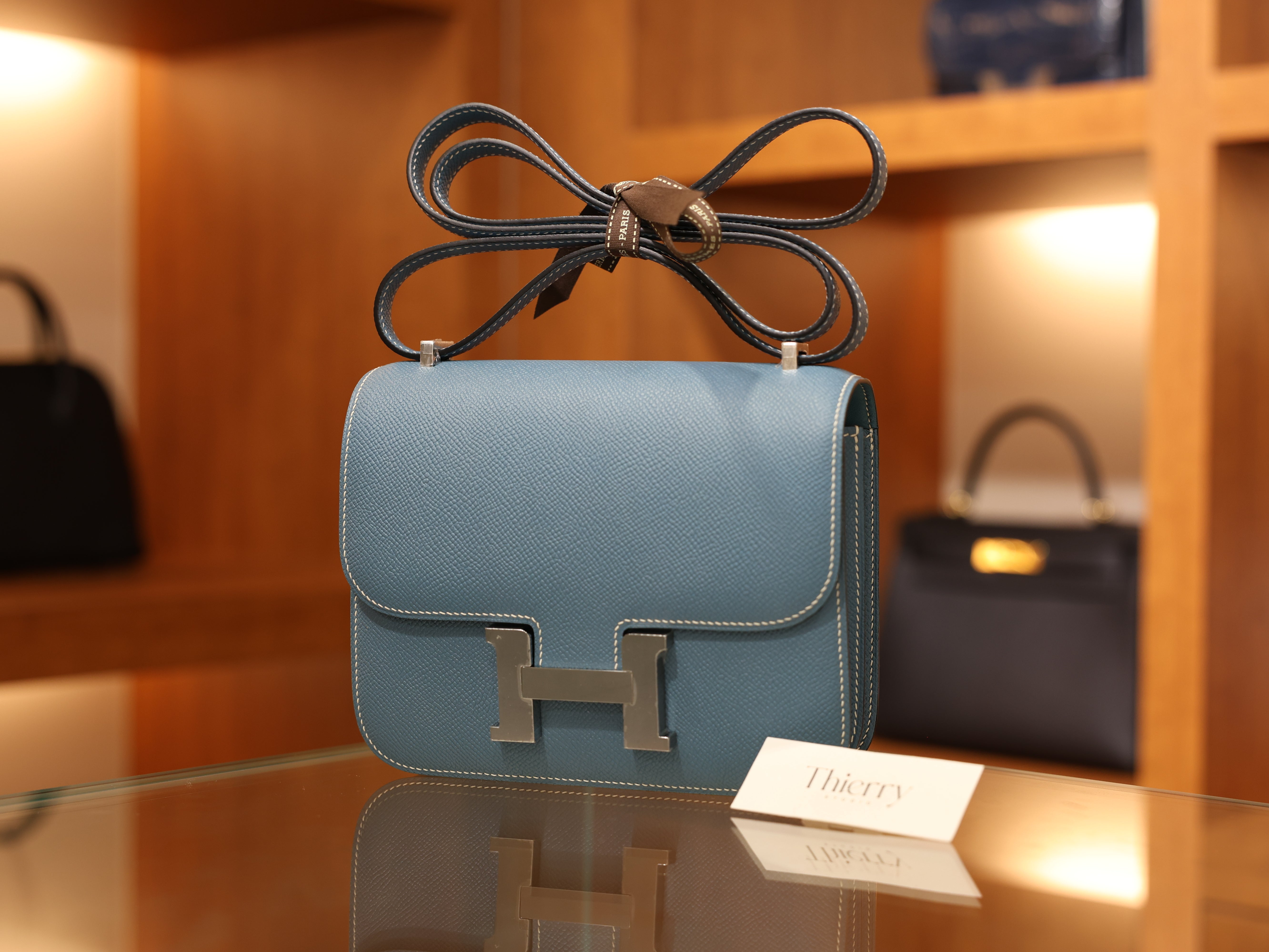 콘스탄스 18 앱송 블루진 은장