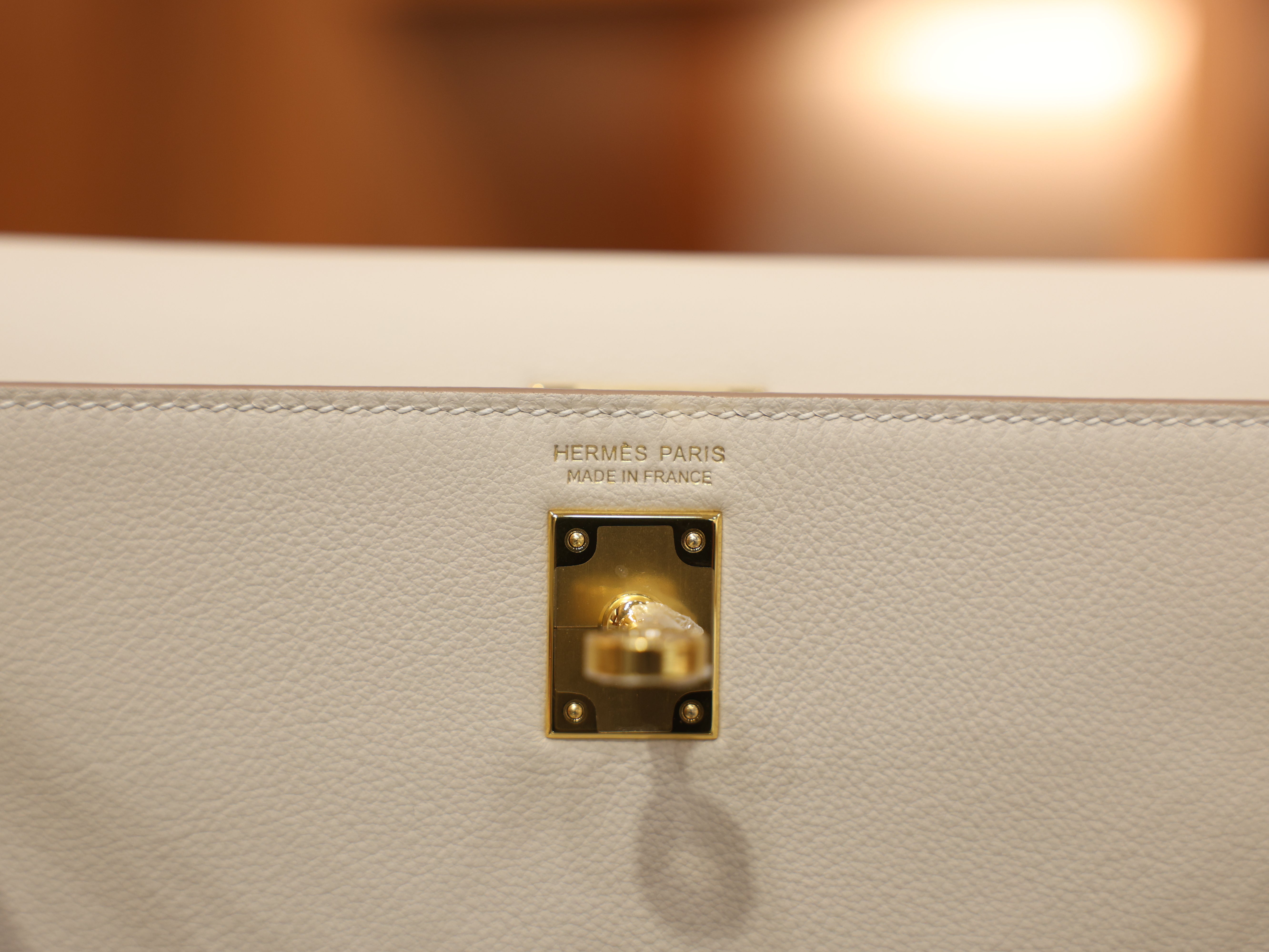 켈리 단스 스위프트 끄레 금장