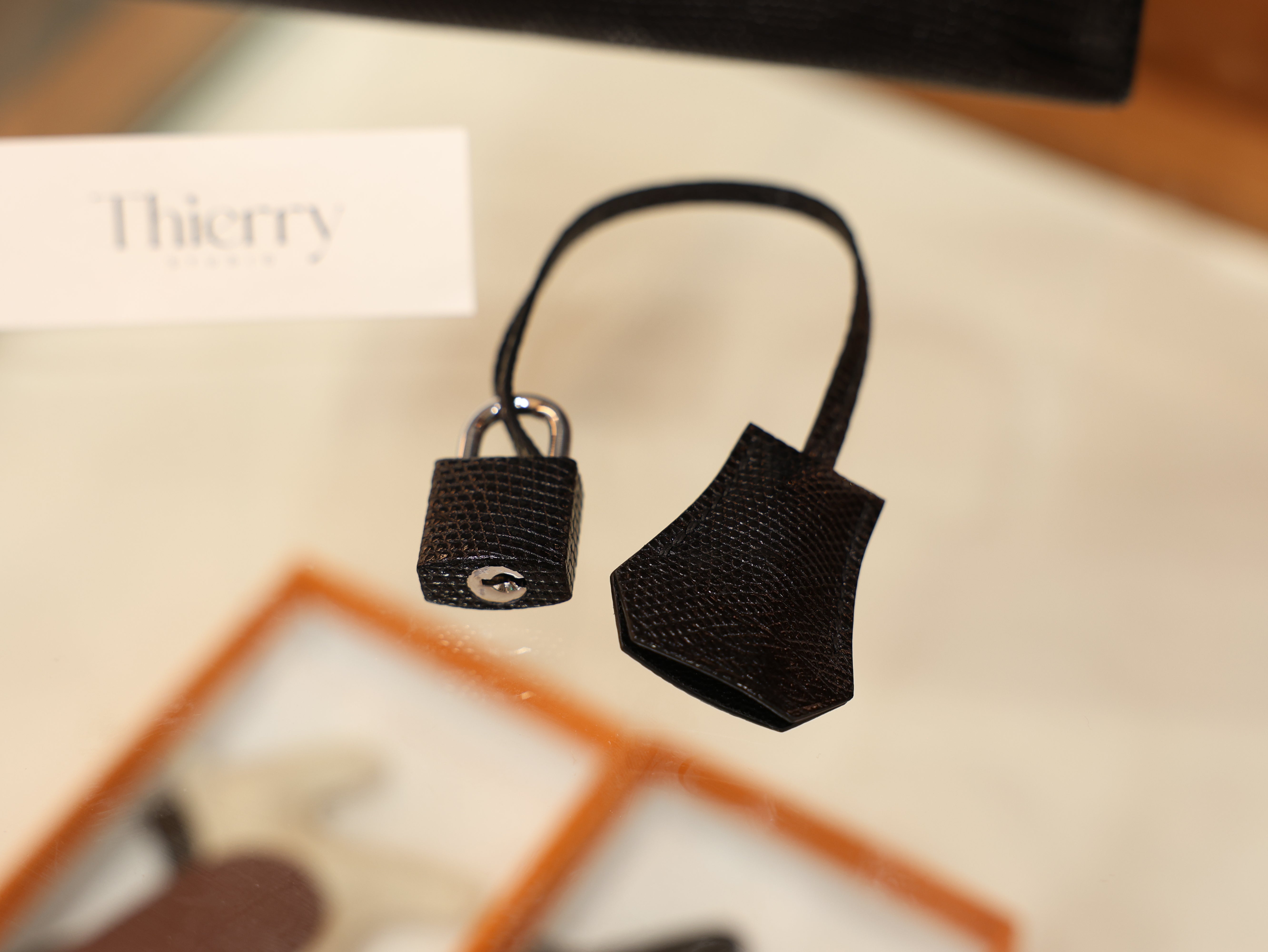 버킨 20 리자드 블랙 은장