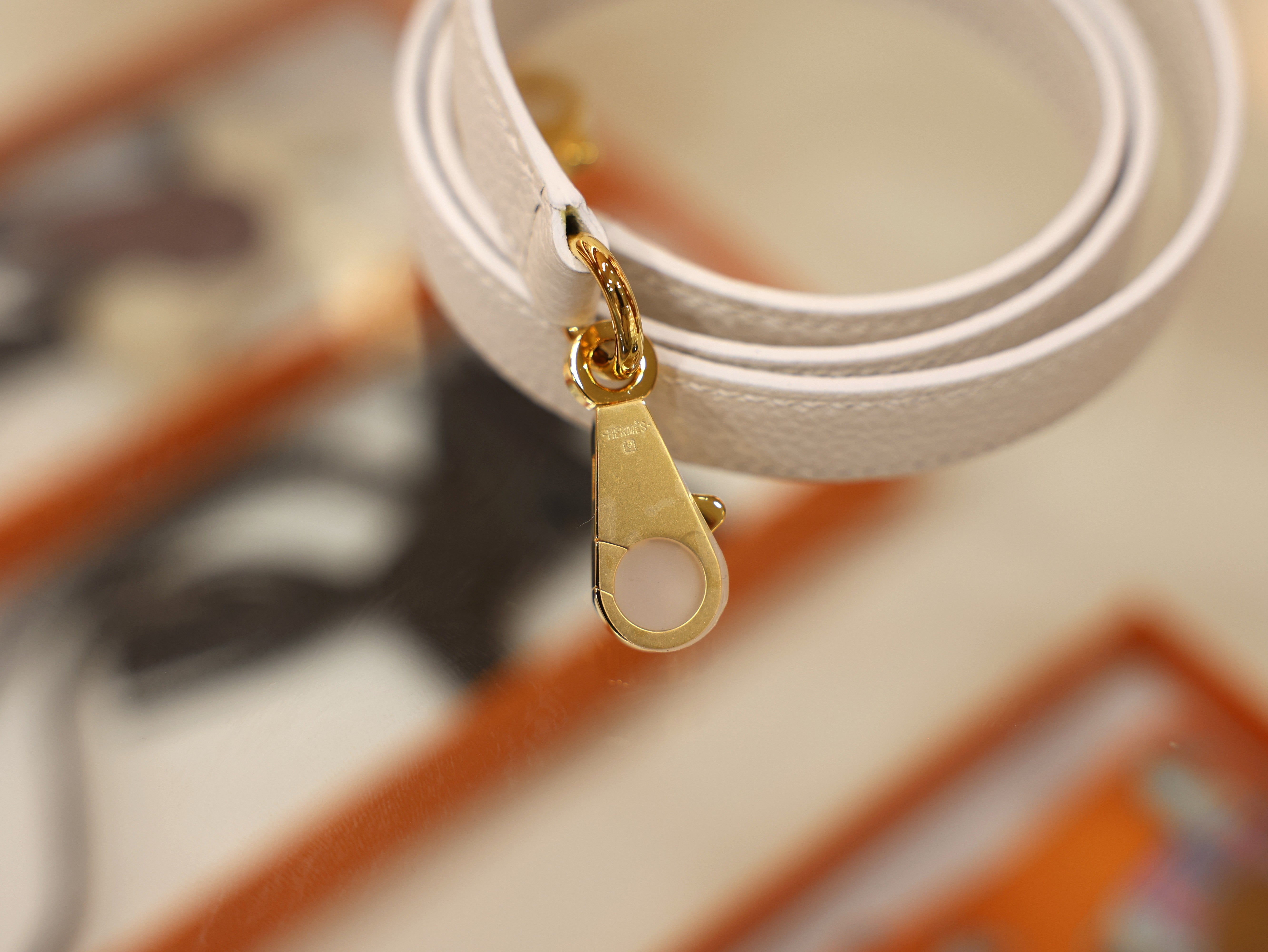 켈리 28 토고 블랑 금장