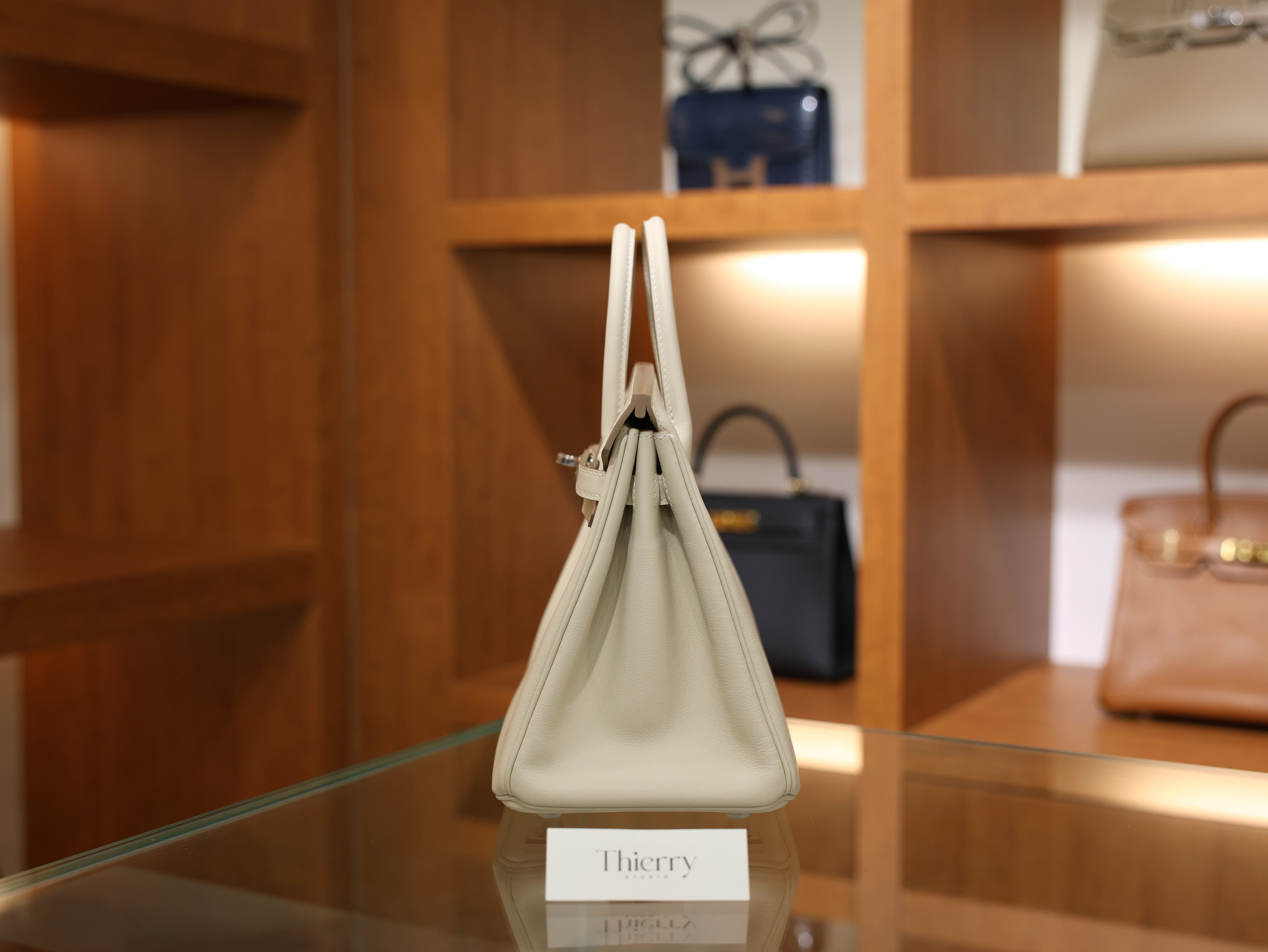 버킨 25 스위프트 끄레 은장