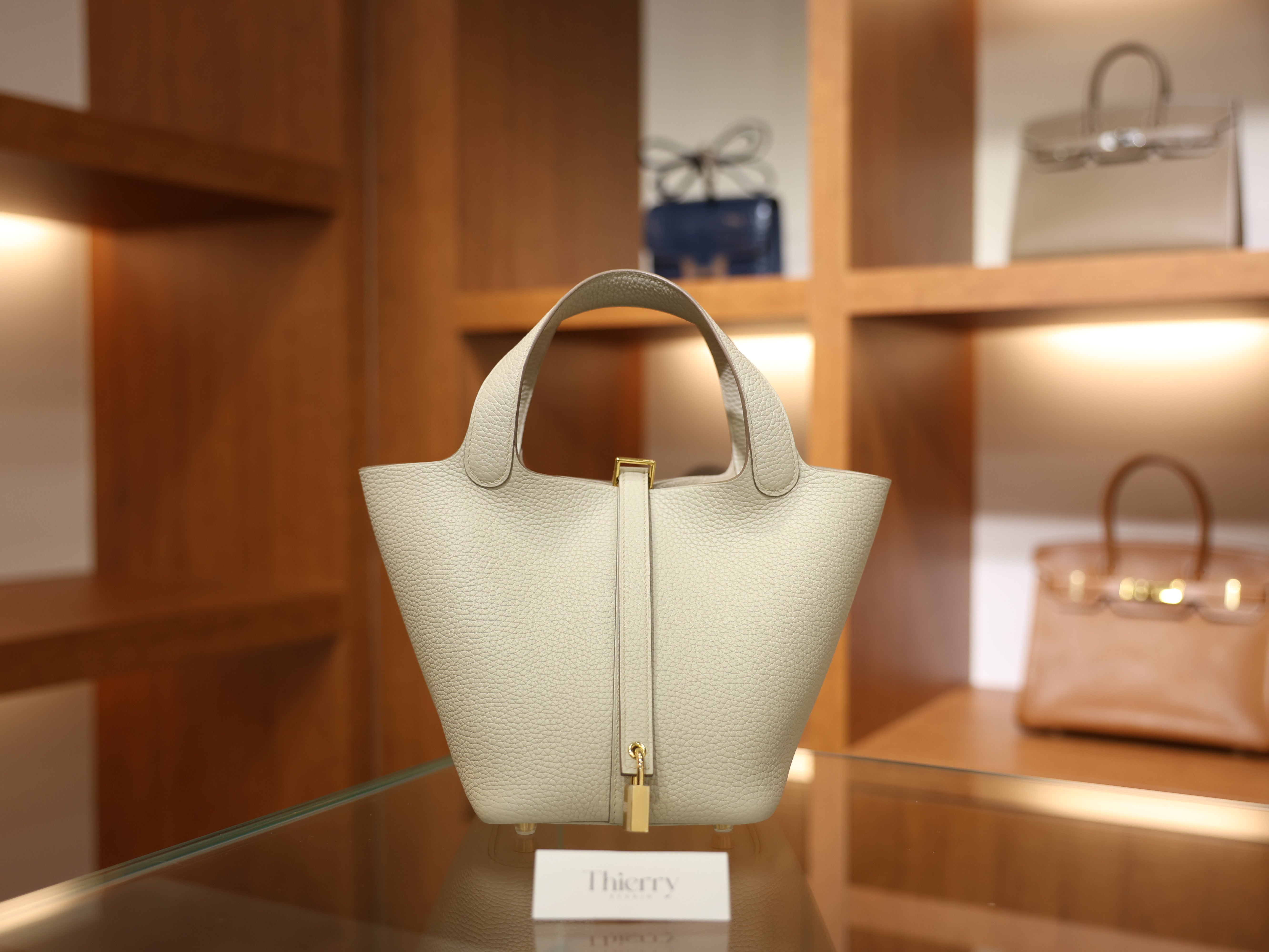 피코탄 18 끌레망스 베통 금장