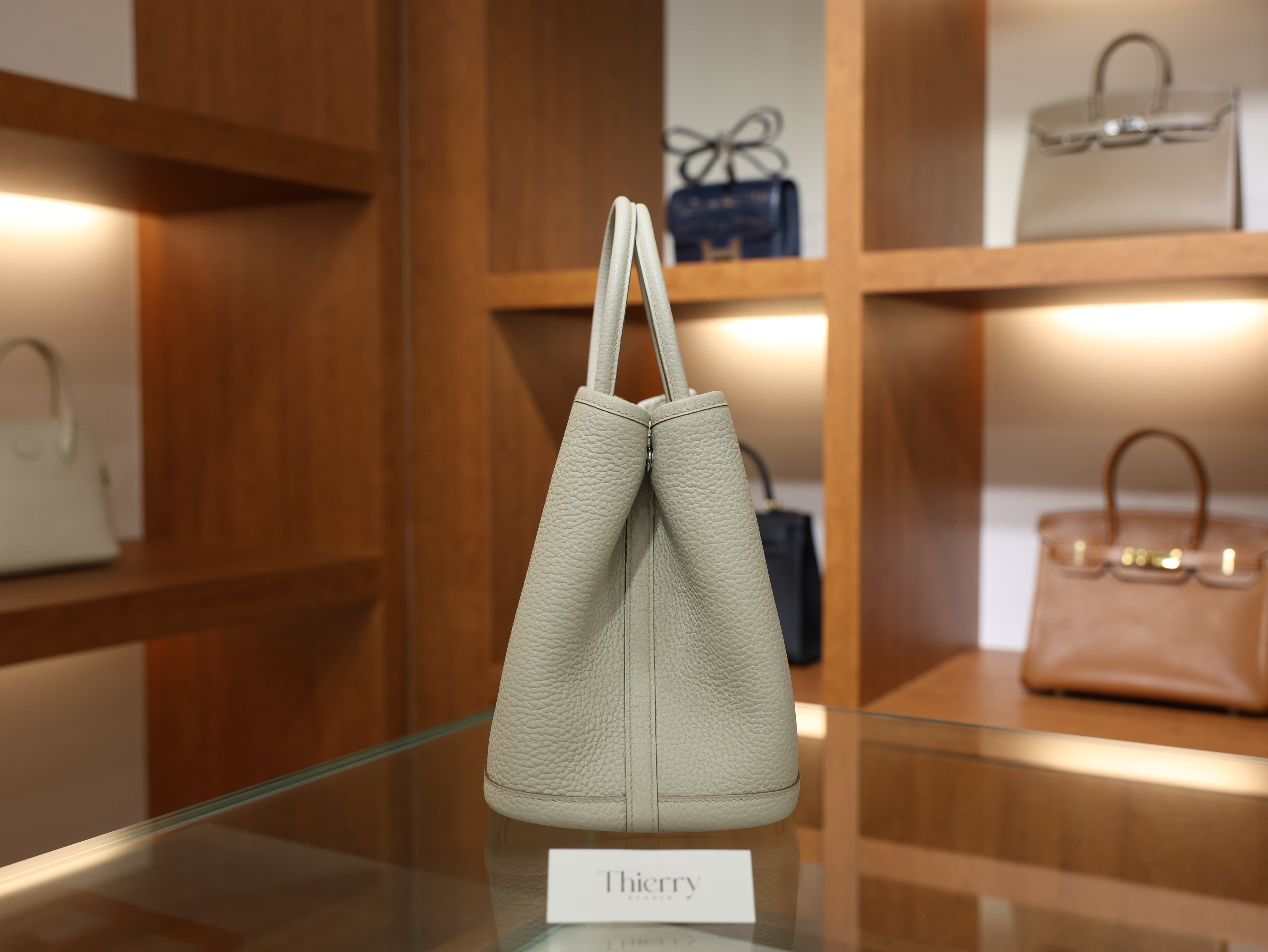 가든파티 30 네곤다 베통