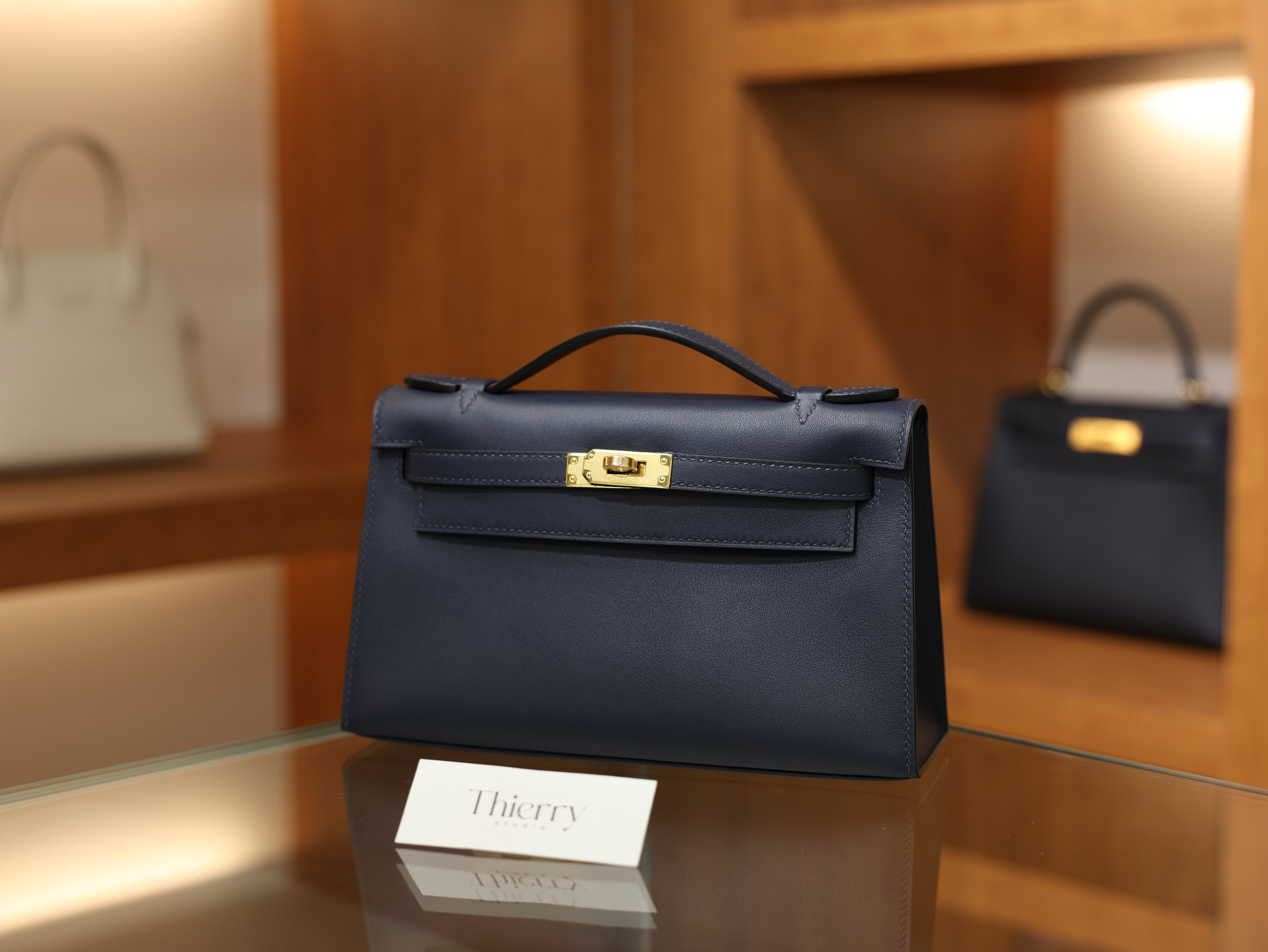 켈리 포쉐트 스위프트 블루뉘 금장