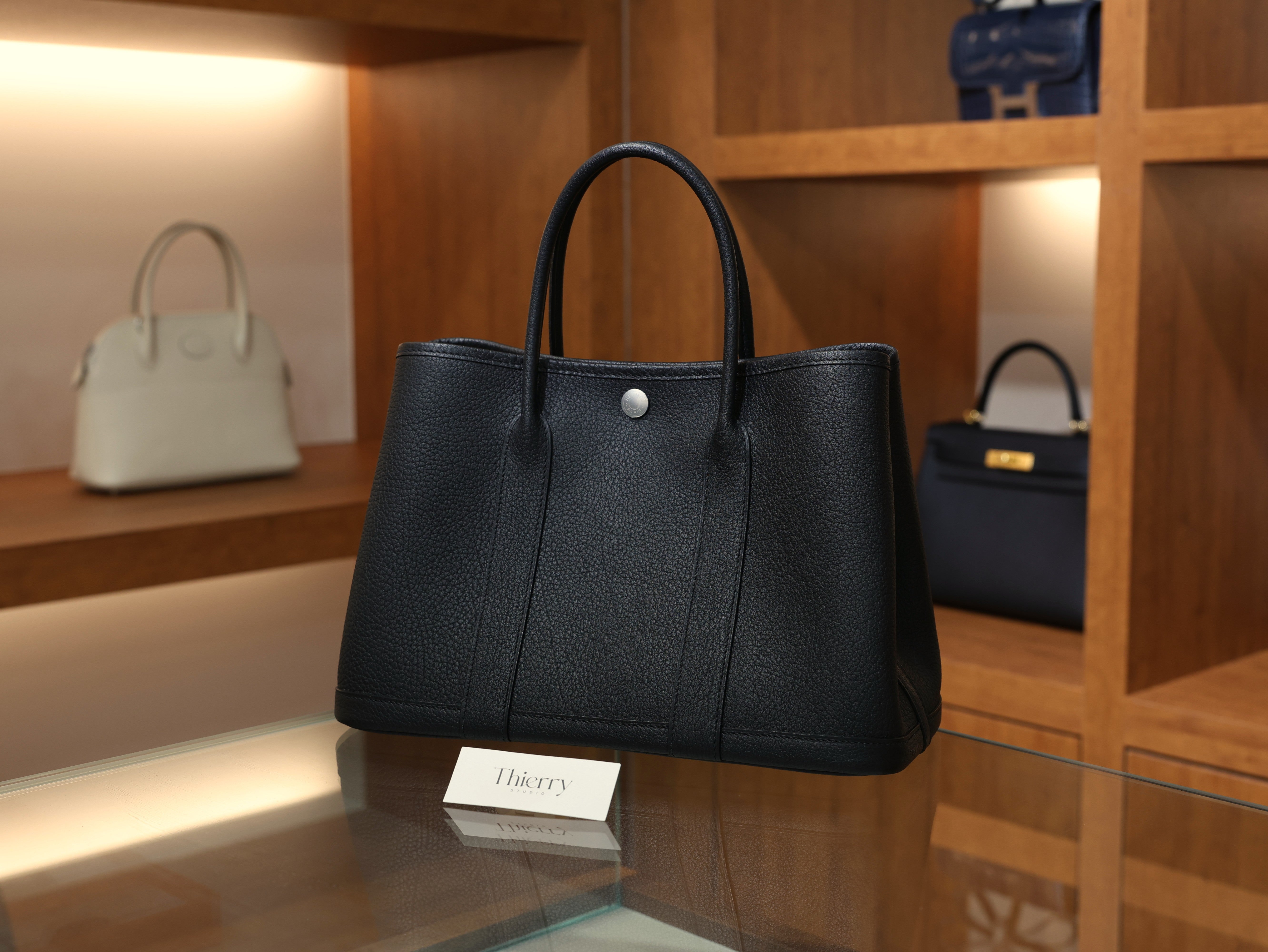 가든파티 36 네곤다 블랙