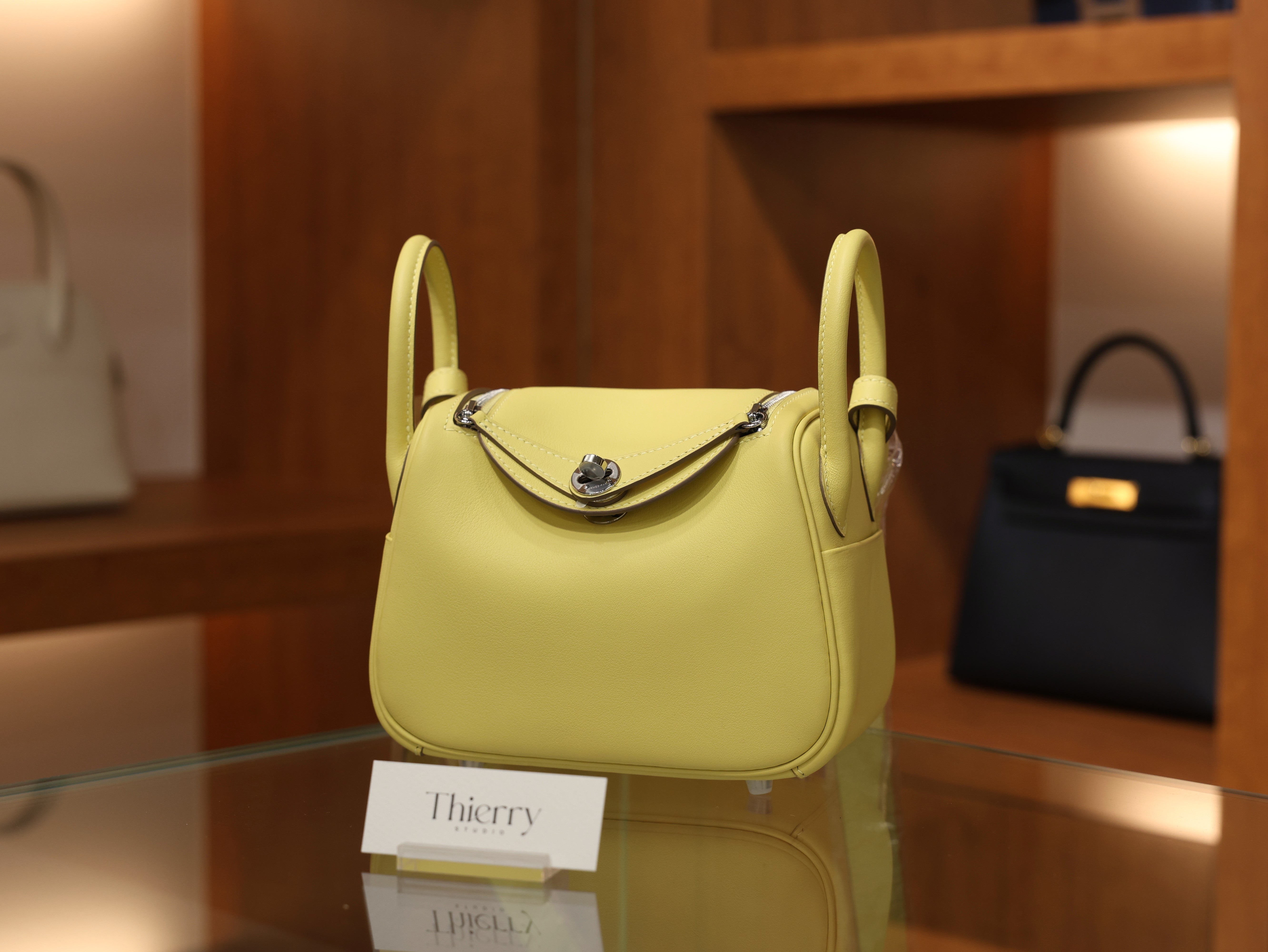 미니 린디 스위프트 존 푸신 은장