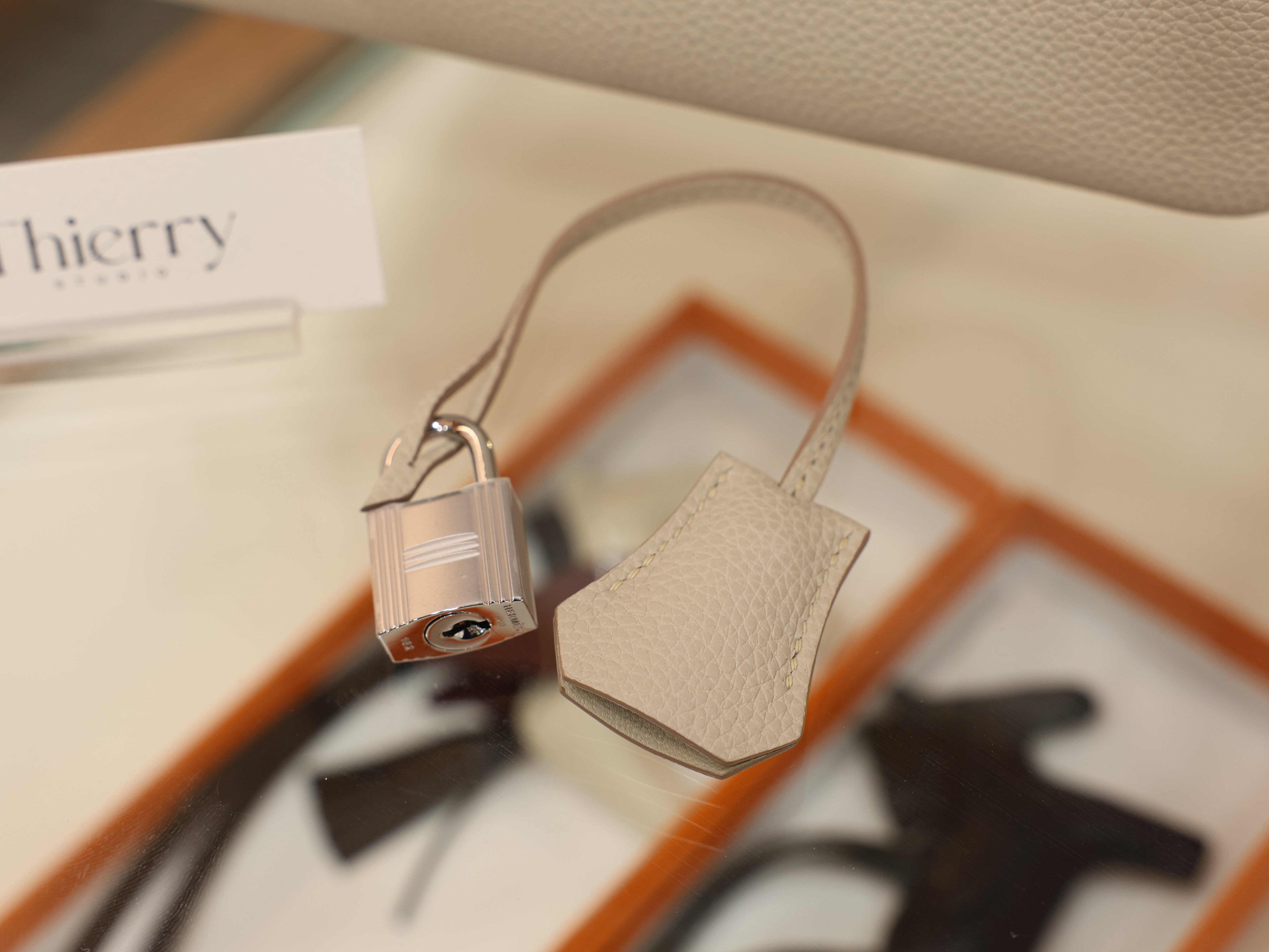 버킨 25 토고 베통 은장