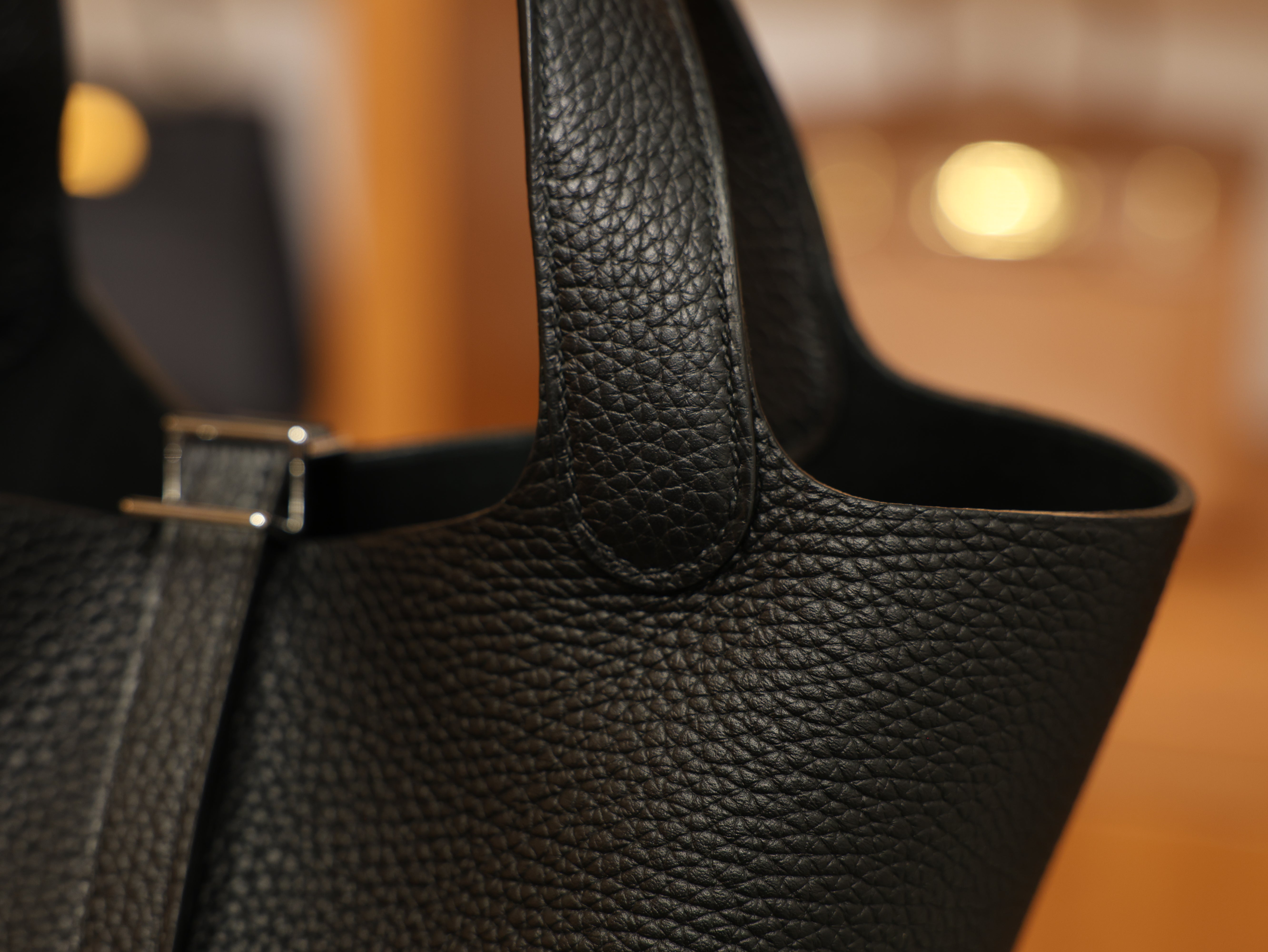 피코탄 18 끌레망스 블랙 은장